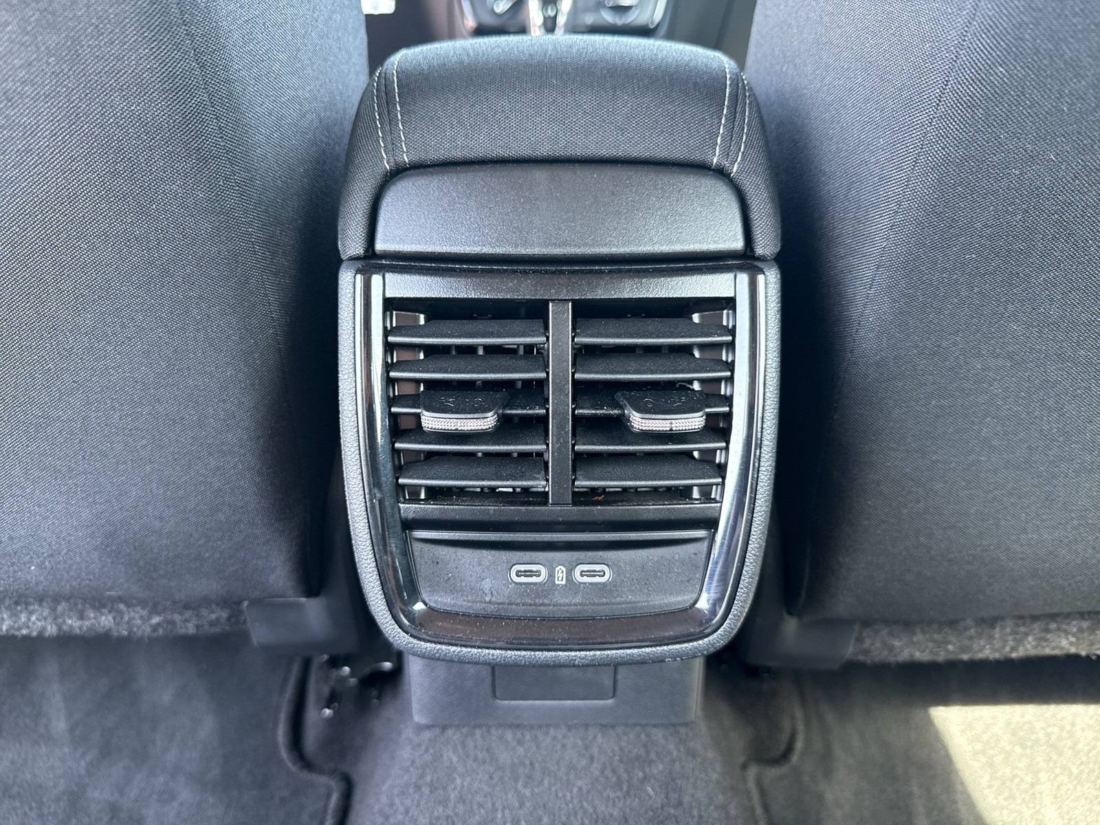 Skoda Kamiq 1.0 CARPLAY AHK-VORBEREITUNG SITZHEIZUNG