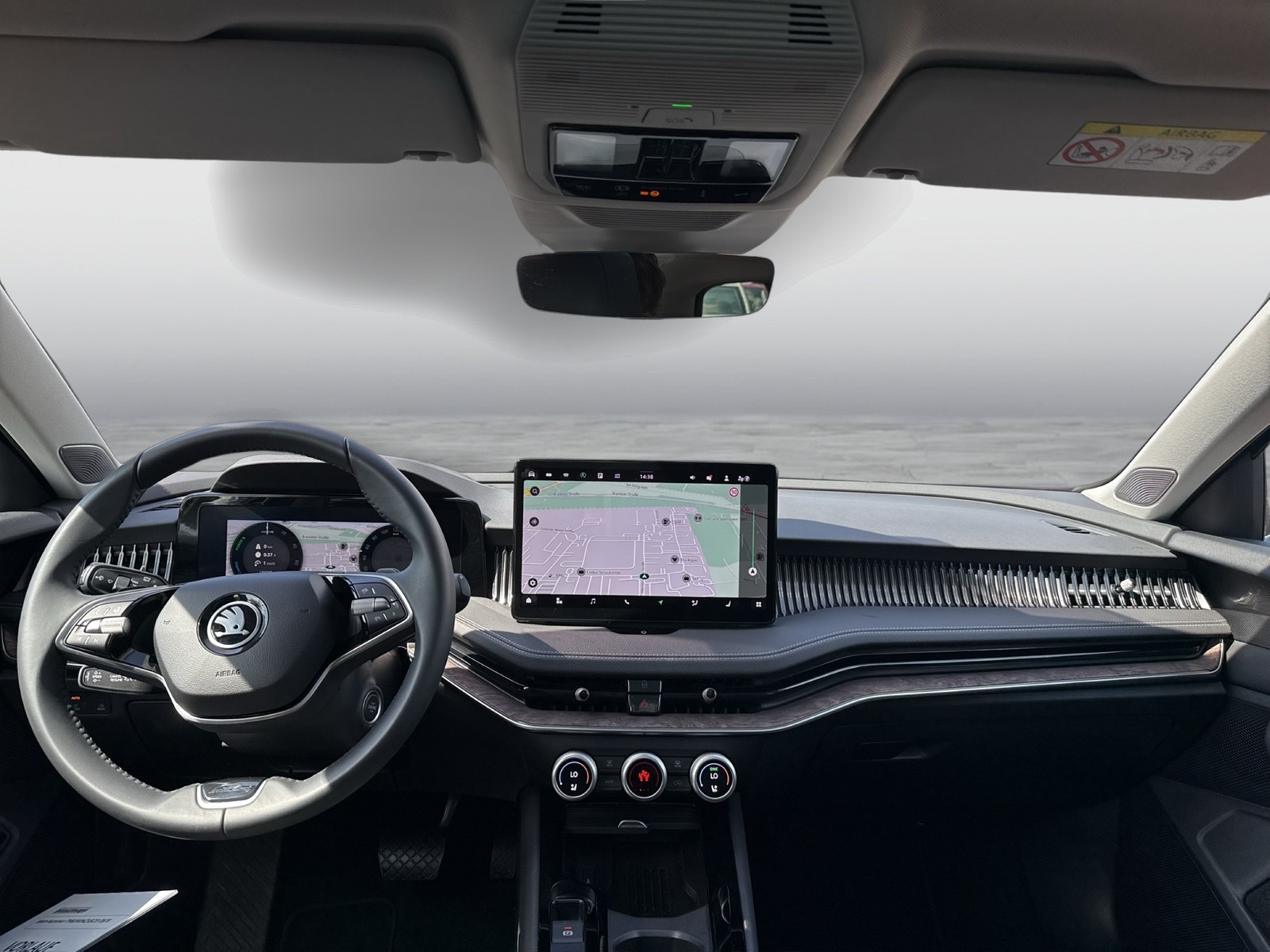 Skoda Superb Combi 1.5 iV L&K PANO CANTON AHK 360°CAM