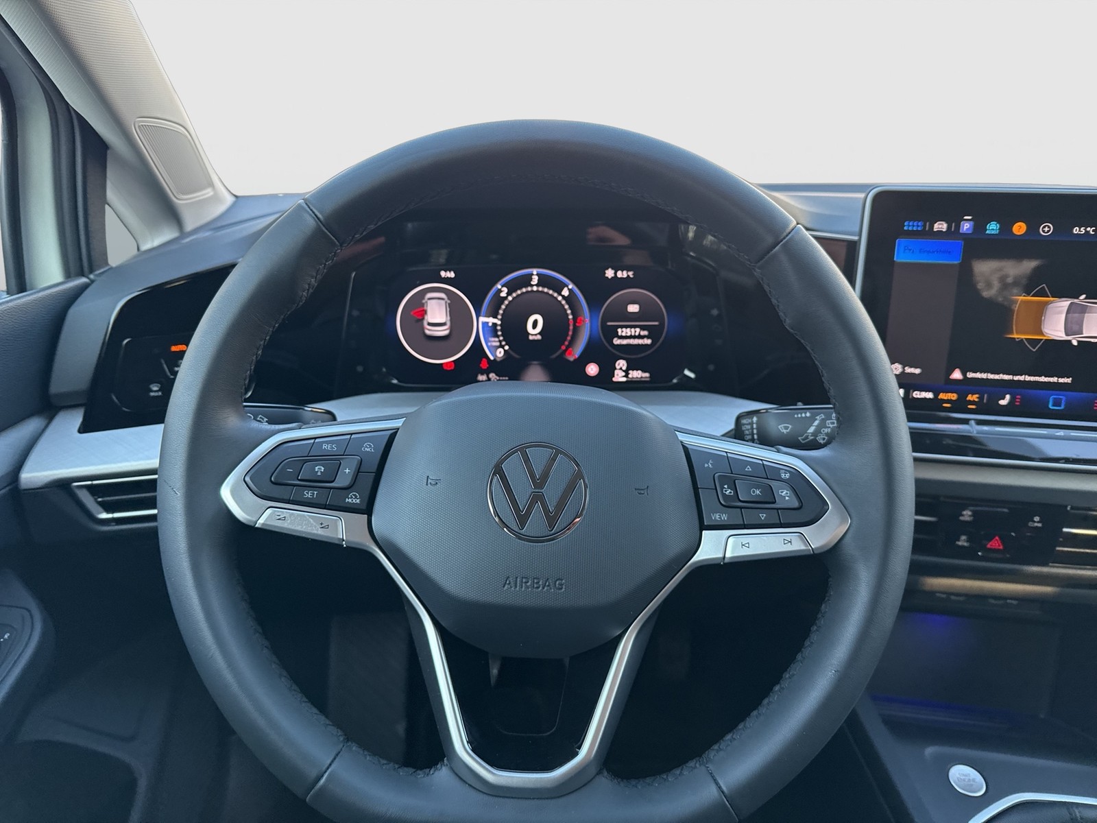 Volkswagen Golf VIII 2.0 LIFE FACELIFT ACC CARPLAY SITZHEIZUNG