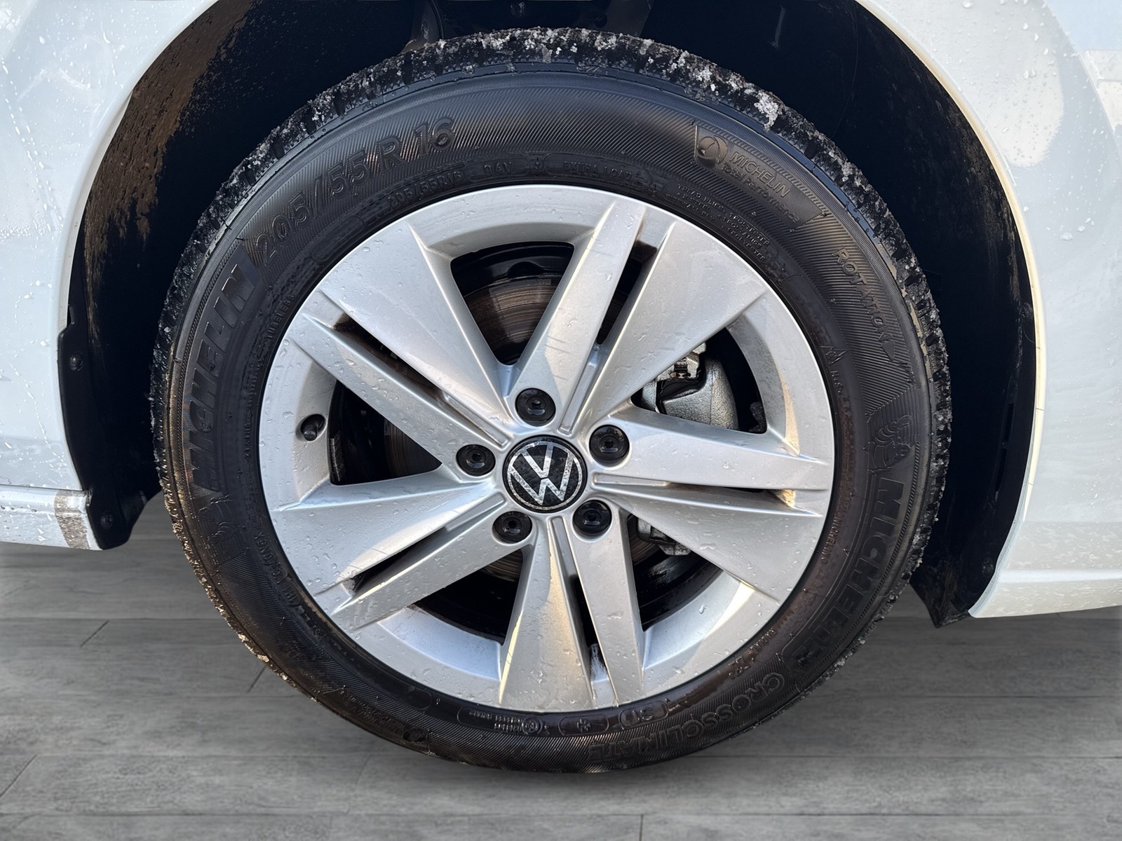 Volkswagen Golf VIII 2.0 LIFE FACELIFT ACC CARPLAY SITZHEIZUNG