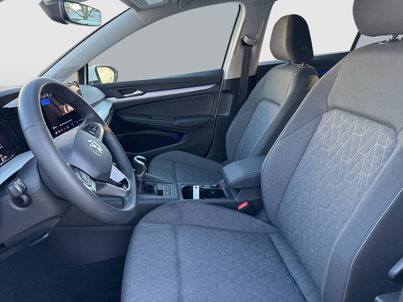 Volkswagen Golf VIII 2.0 LIFE FACELIFT ACC CARPLAY SITZHEIZUNG