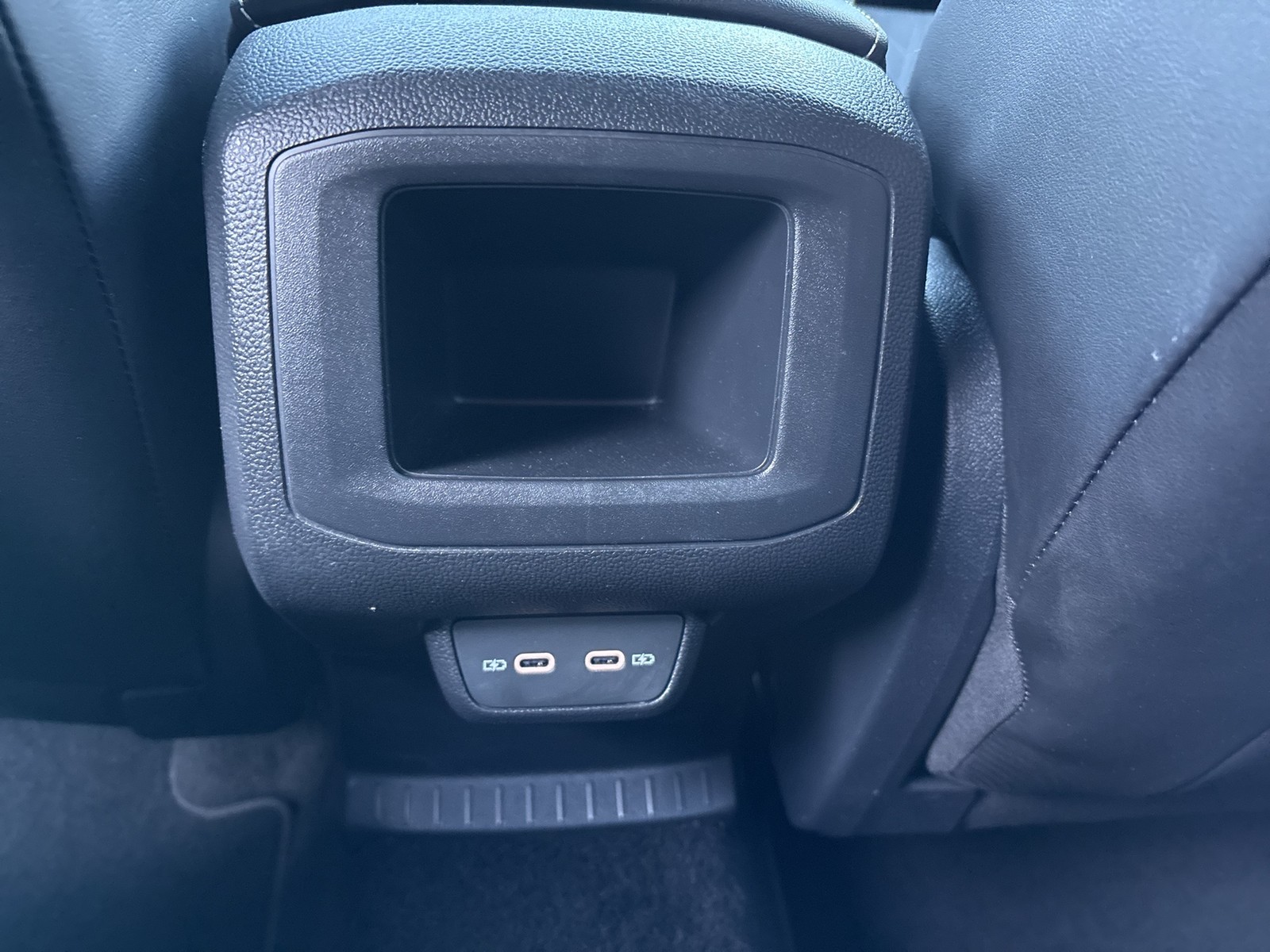 Volkswagen T-Cross 1.0 GOAL AHK ACC NAVI LM17 CARPLAY LED