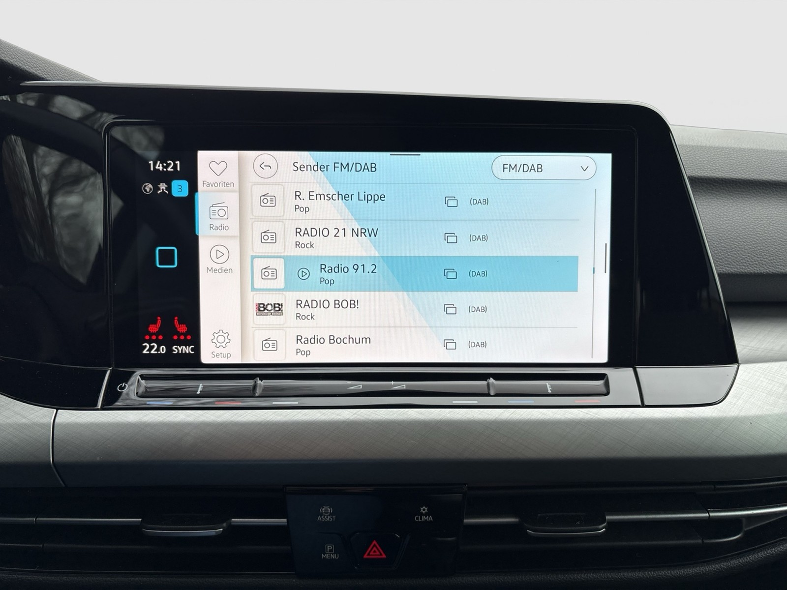Volkswagen Golf VIII 1.5 LIFE CAM NAVI LED+ CARPLAY SITZHZ.