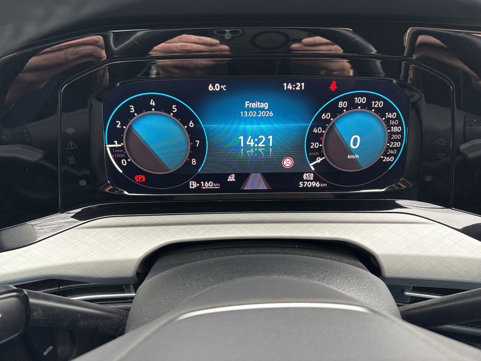 Volkswagen Golf VIII 1.5 LIFE CAM NAVI LED+ CARPLAY SITZHZ.