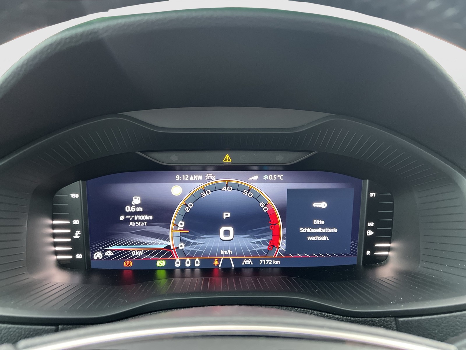 Skoda Karoq 1.5 SPORTLINE PANO CAM MATRIX EKLAPPE NAVI