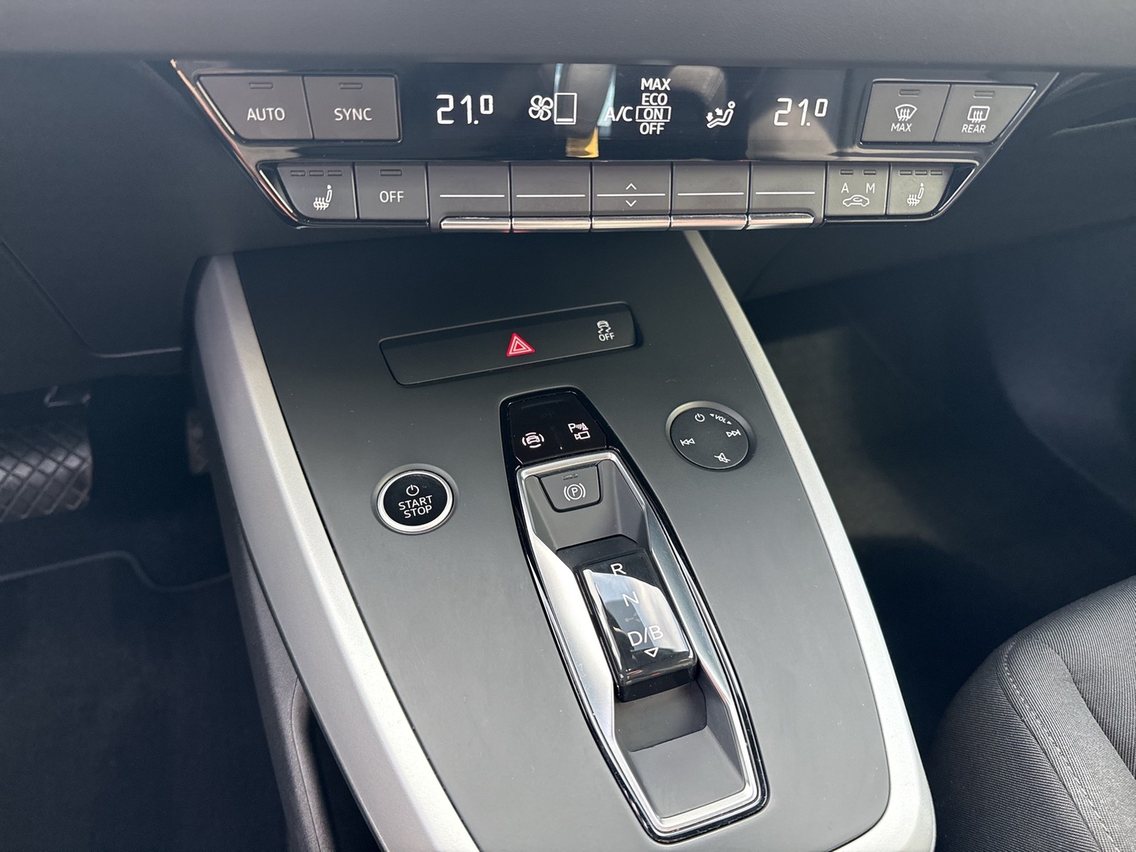 Audi Q4 e-tron 35 CAM ACC SITZHEIZUNG