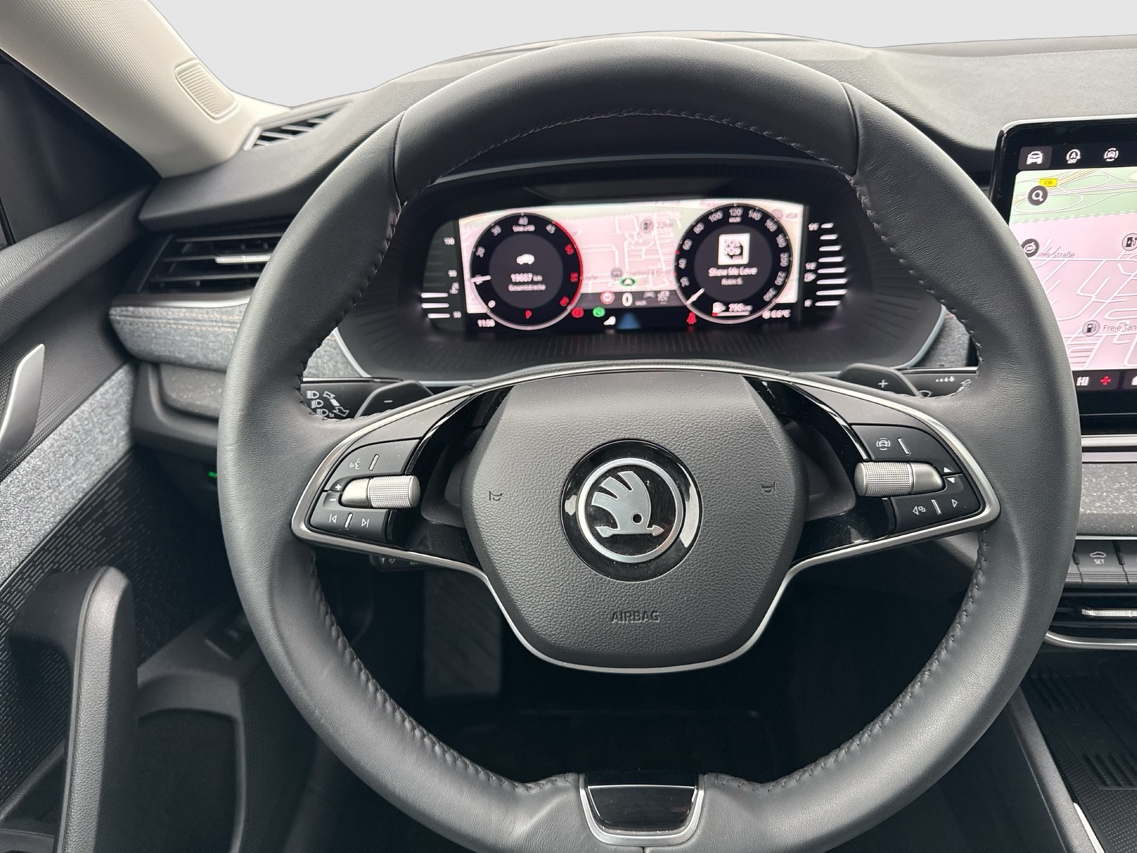 Skoda Octavia Combi 2.0 SELECTION 360CAM HEADUP MATRIX