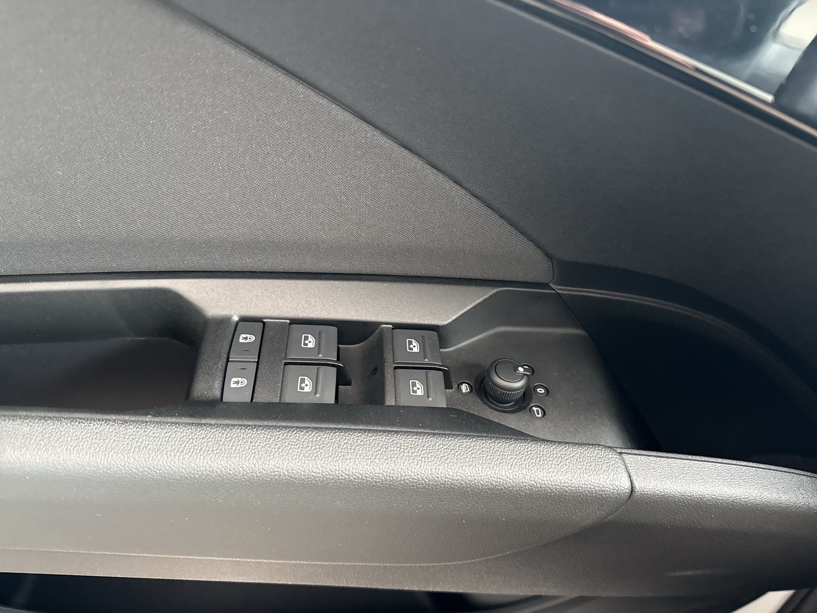 Audi Q4 e-tron 40 S LINE BLACKPAK ALU20 NAVI+ SITZHZ.