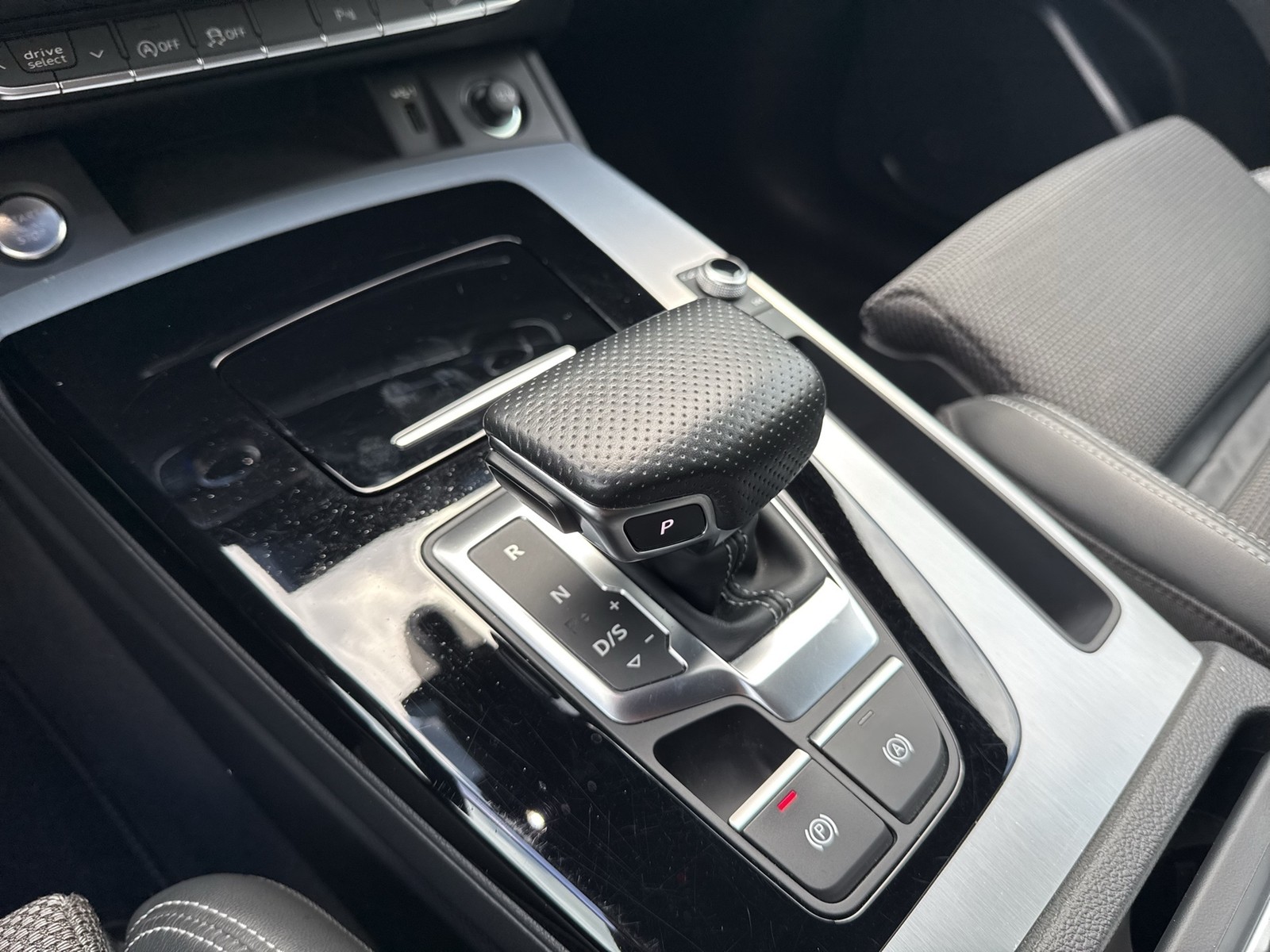 Audi Q5 40 Qu. S LINE AHK KAMERA eKLAPPE NAVI+