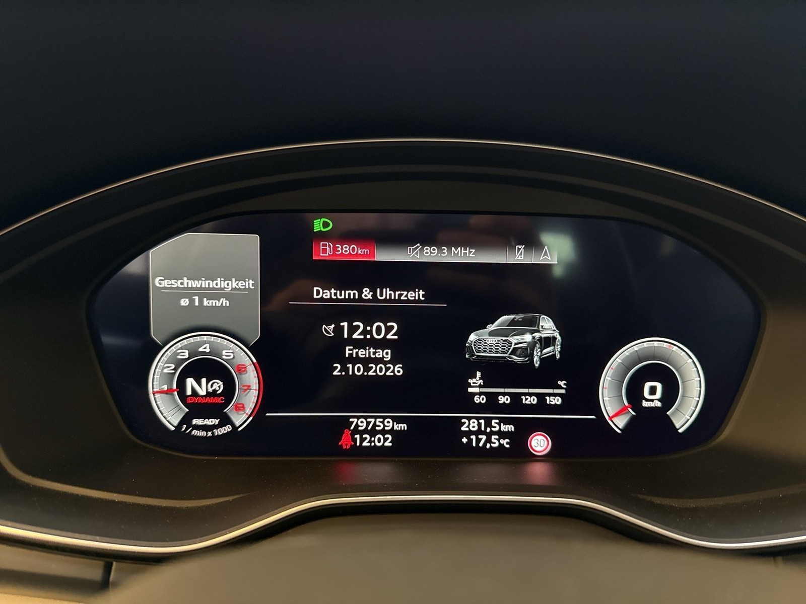 Audi Q5 40 quattro S LINE BLACKPAK STANDHZ LM18 NAVI+