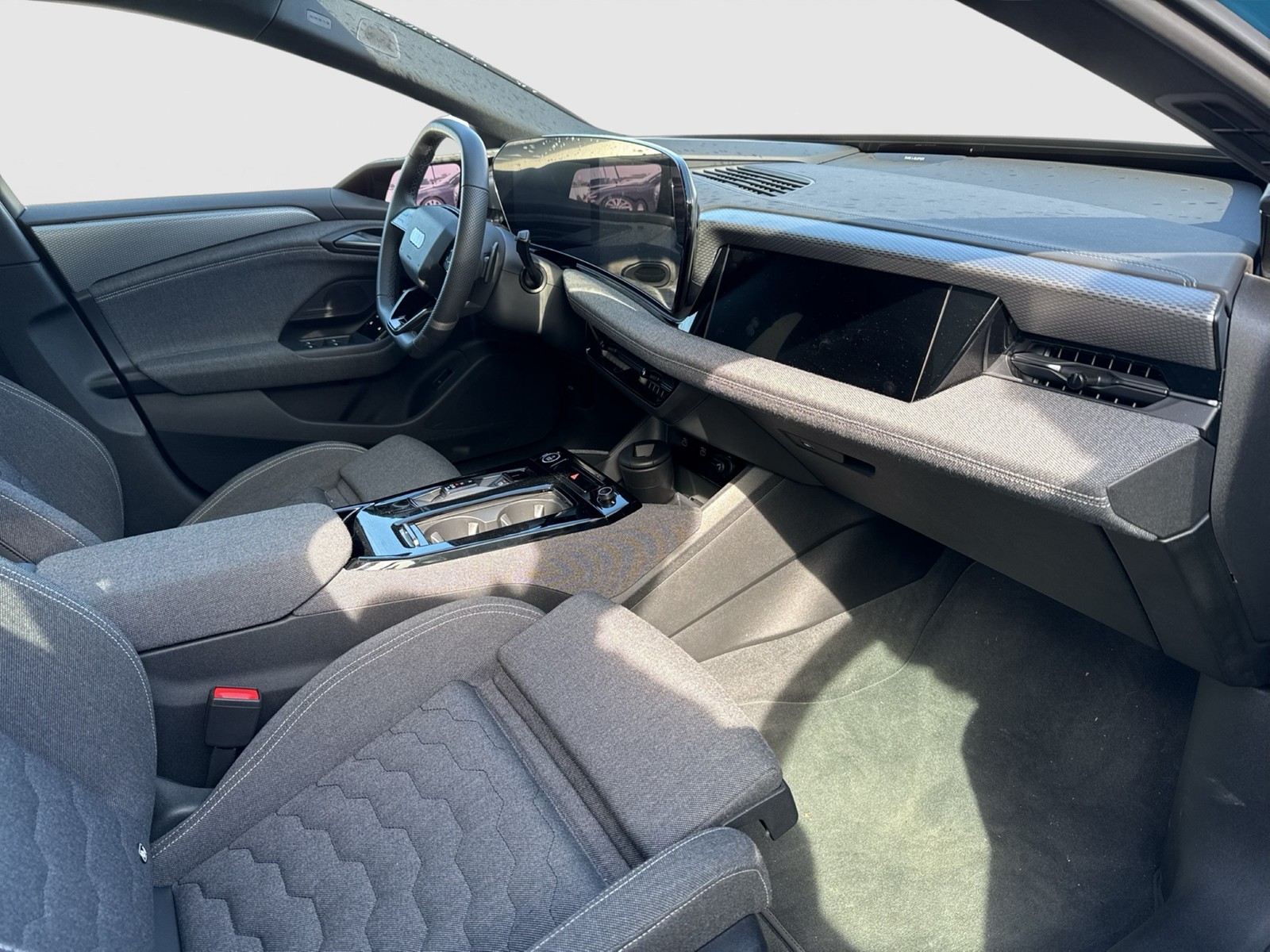 Audi A6 e-tron Avant performance S LINE PANO B&O LM21