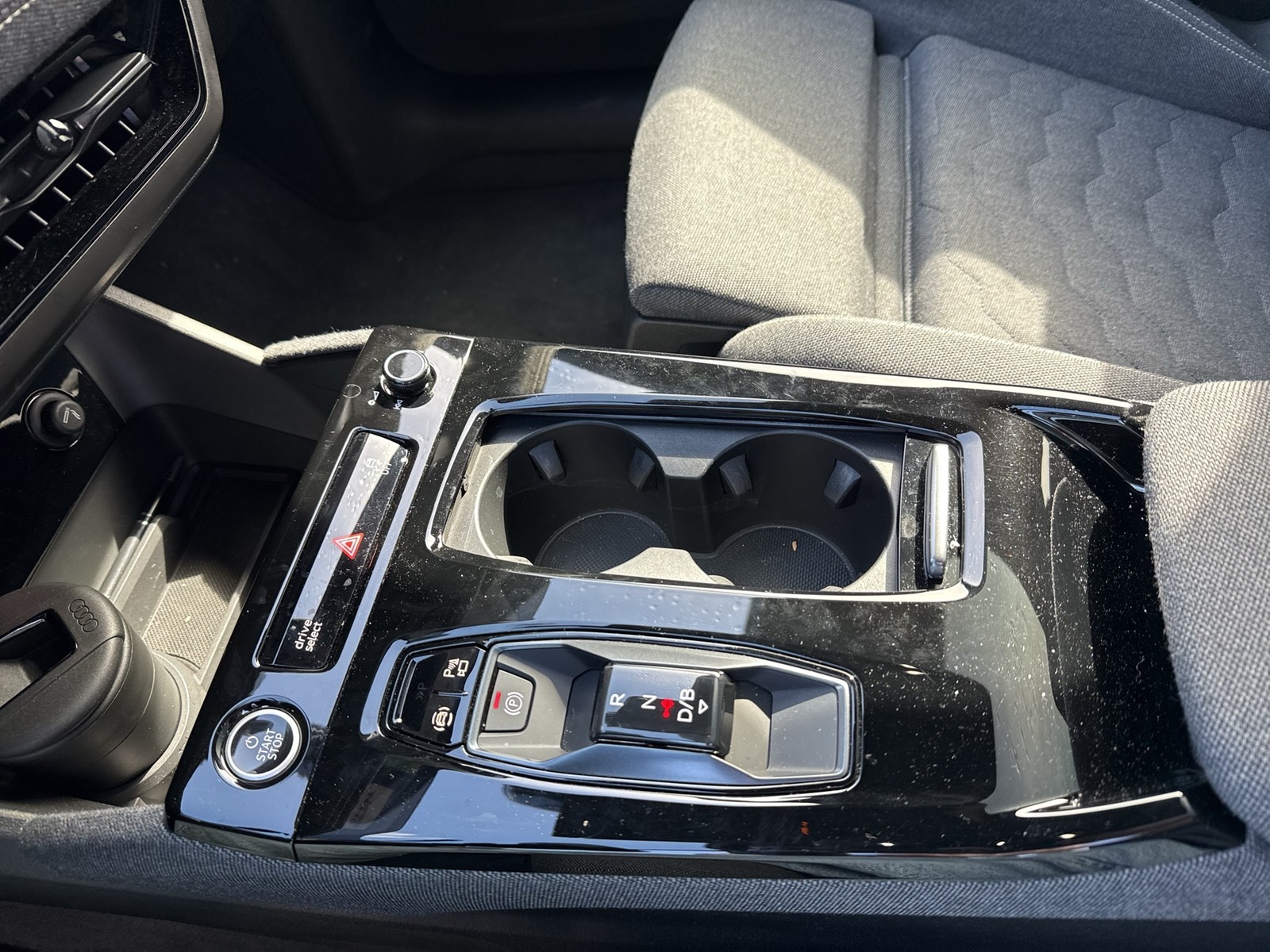 Audi A6 e-tron Avant performance S LINE PANO B&O LM21