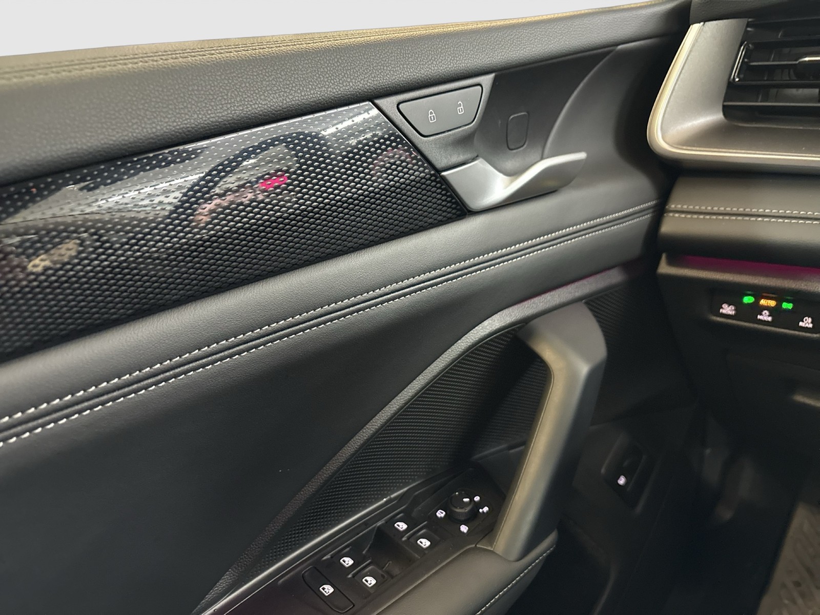 Volkswagen Tayron 1.5 HYBRID LIFE AHK CAM ACC LM18 LED+ NAVI