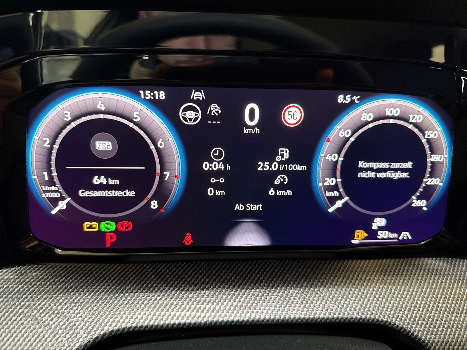 Volkswagen Golf Variant VIII 1.5 eTSI R-LINE FACELIFT CAM