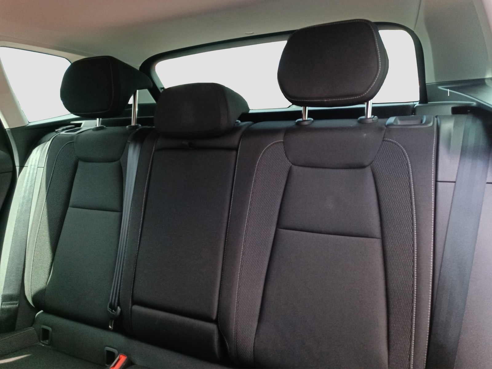Skoda Karoq 1.5 SELECTION AHK CAM EKLAPPE NAVICOLUMBUS