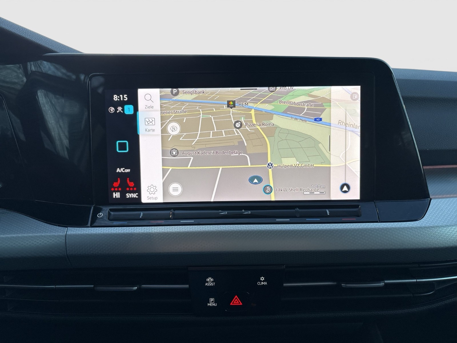 Volkswagen Golf VIII 1.0 eTSI MOVE STANDHZ. AHK CAM NAVI