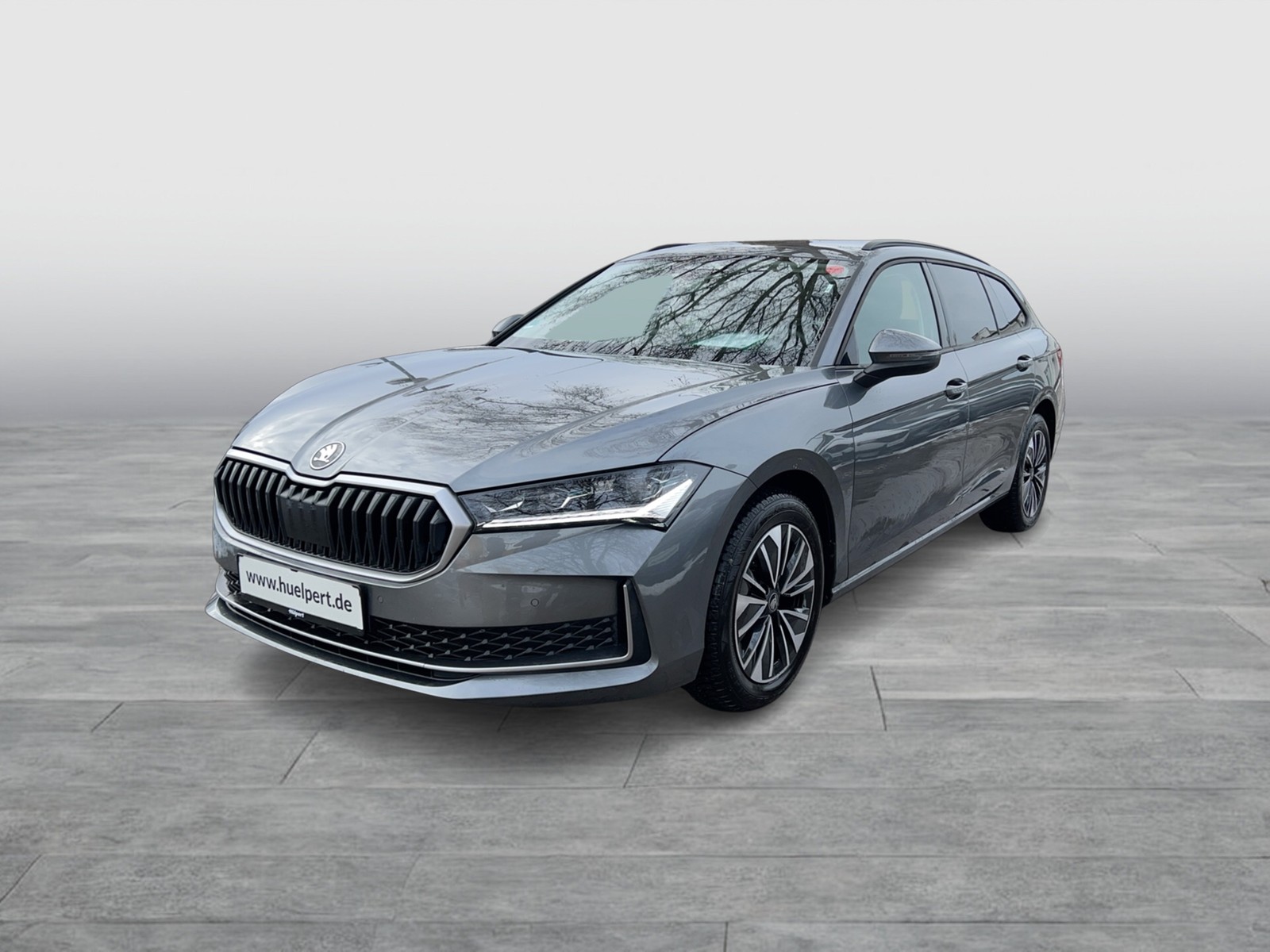 Skoda Superb Combi 2.0 SELECTION AHK CAM MATRIX HEADUP