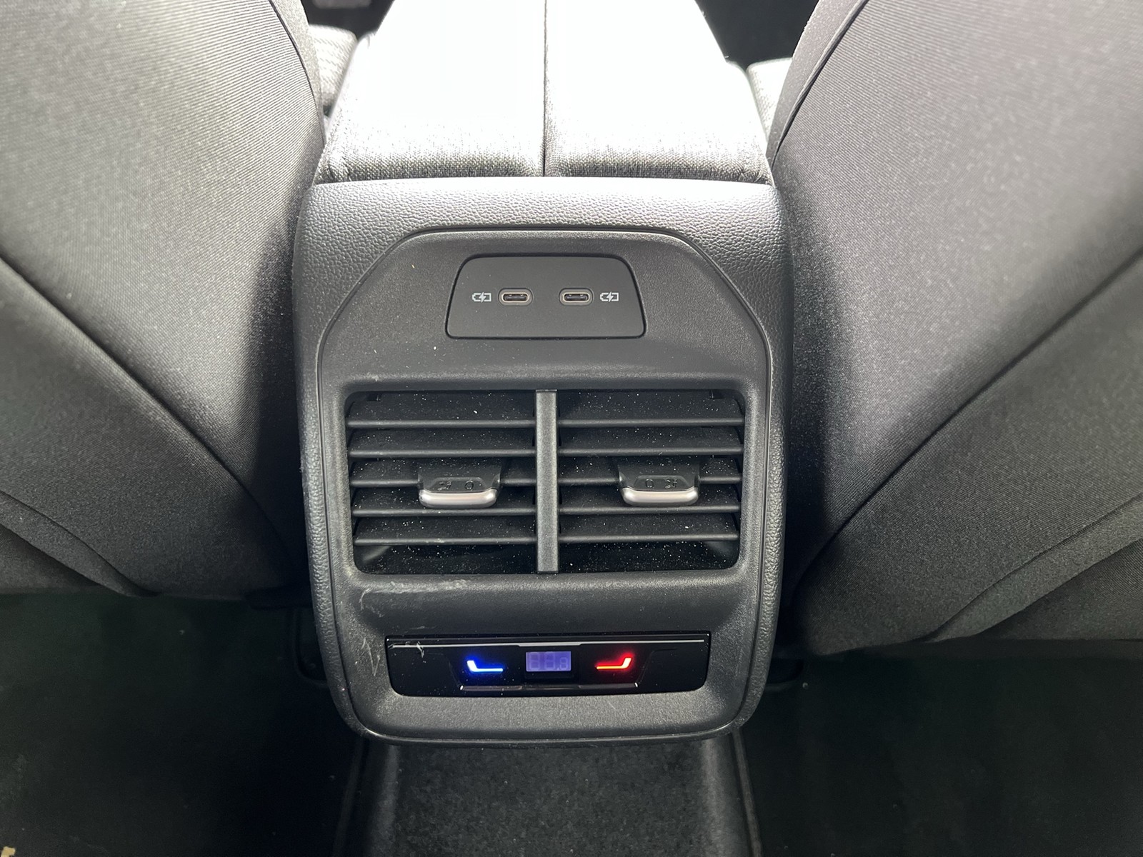 Skoda Superb Combi 2.0 SELECTION AHK CAM MATRIX HEADUP