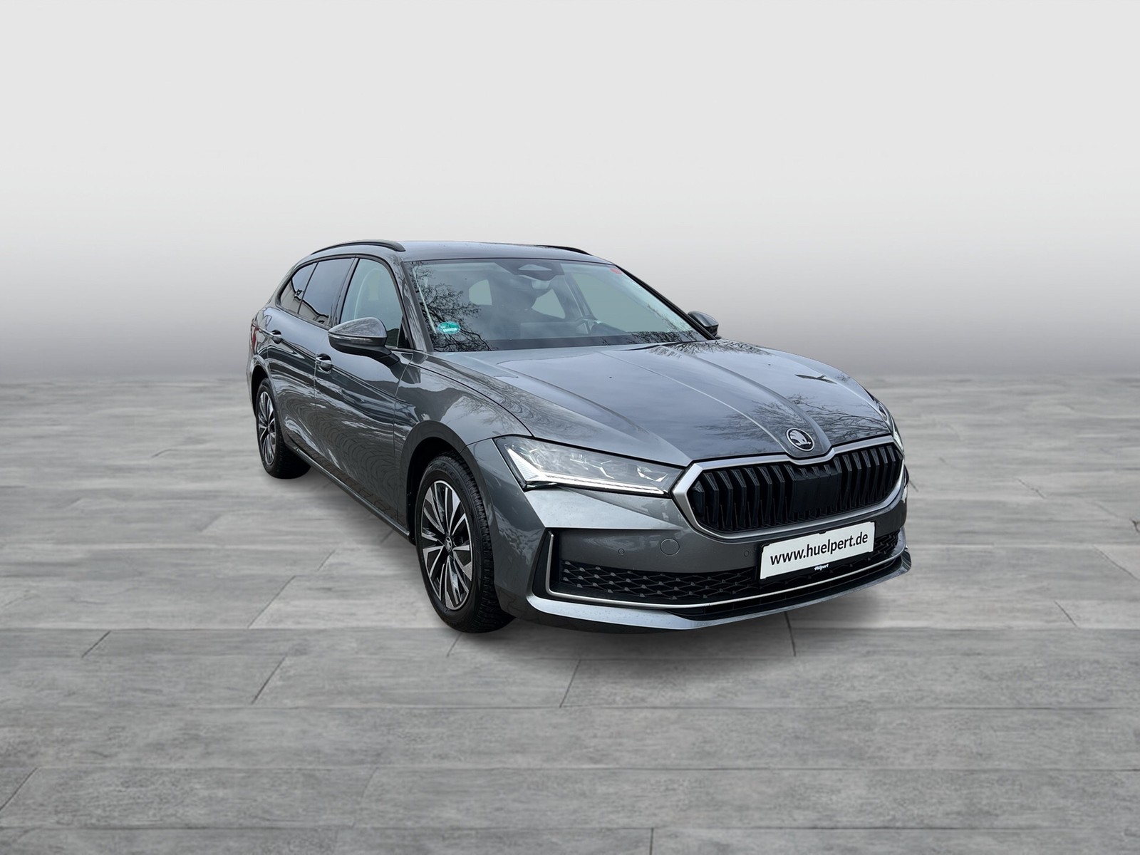 Skoda Superb Combi 2.0 SELECTION AHK CAM MATRIX HEADUP