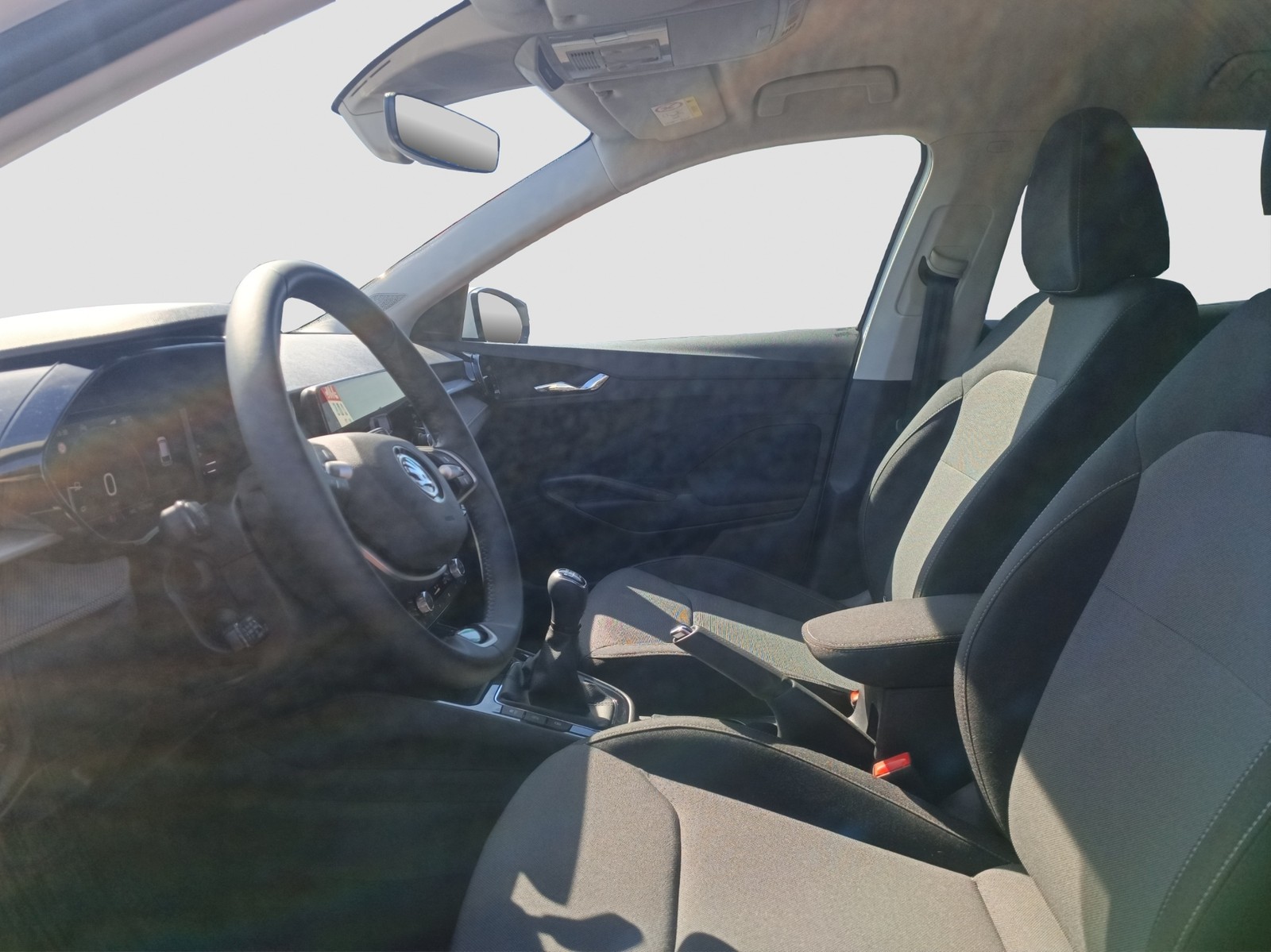Skoda Fabia 1.0 DRIVE CAM AHK-VORB. ACC ALU LED SITZHZ.