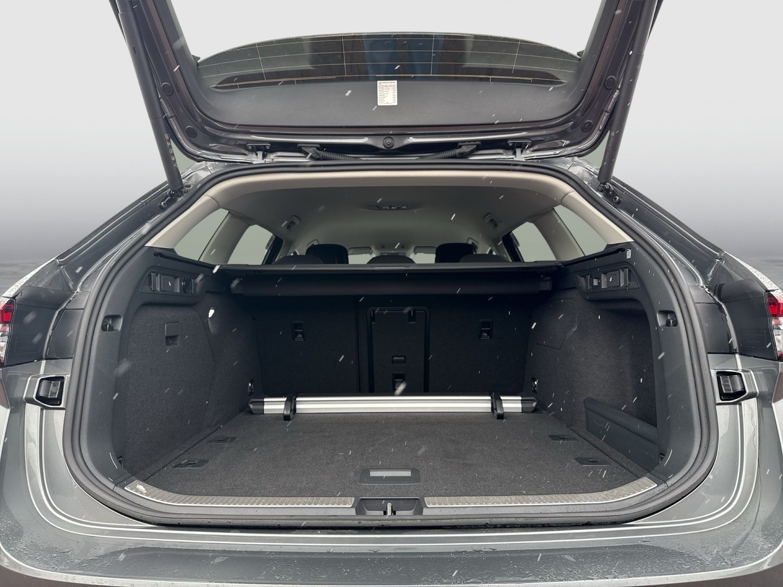 Skoda Superb Combi 2.0 SELECTION AHK CAM ACC MATRIXLED