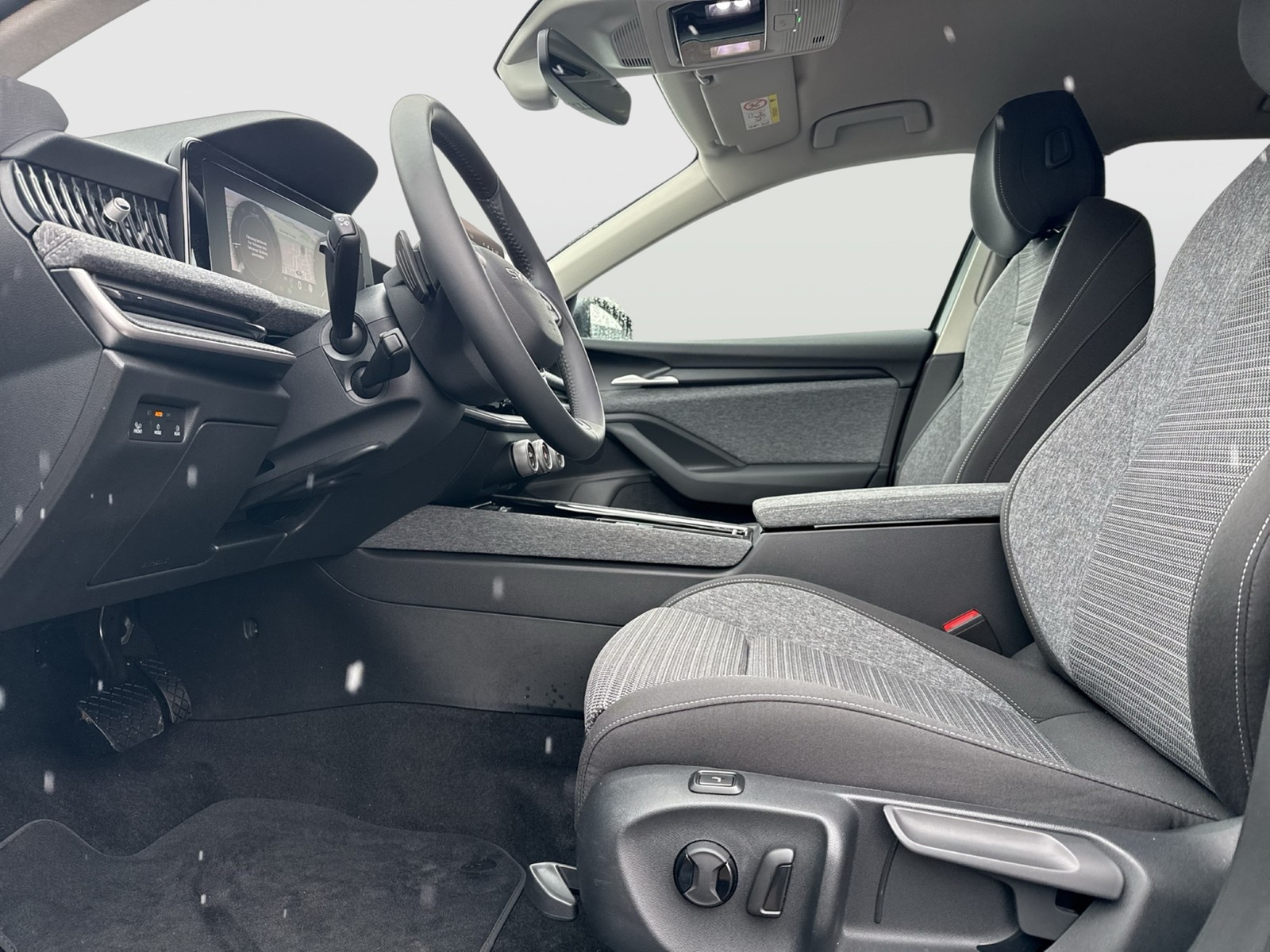 Skoda Superb Combi 2.0 SELECTION AHK CAM ACC MATRIXLED