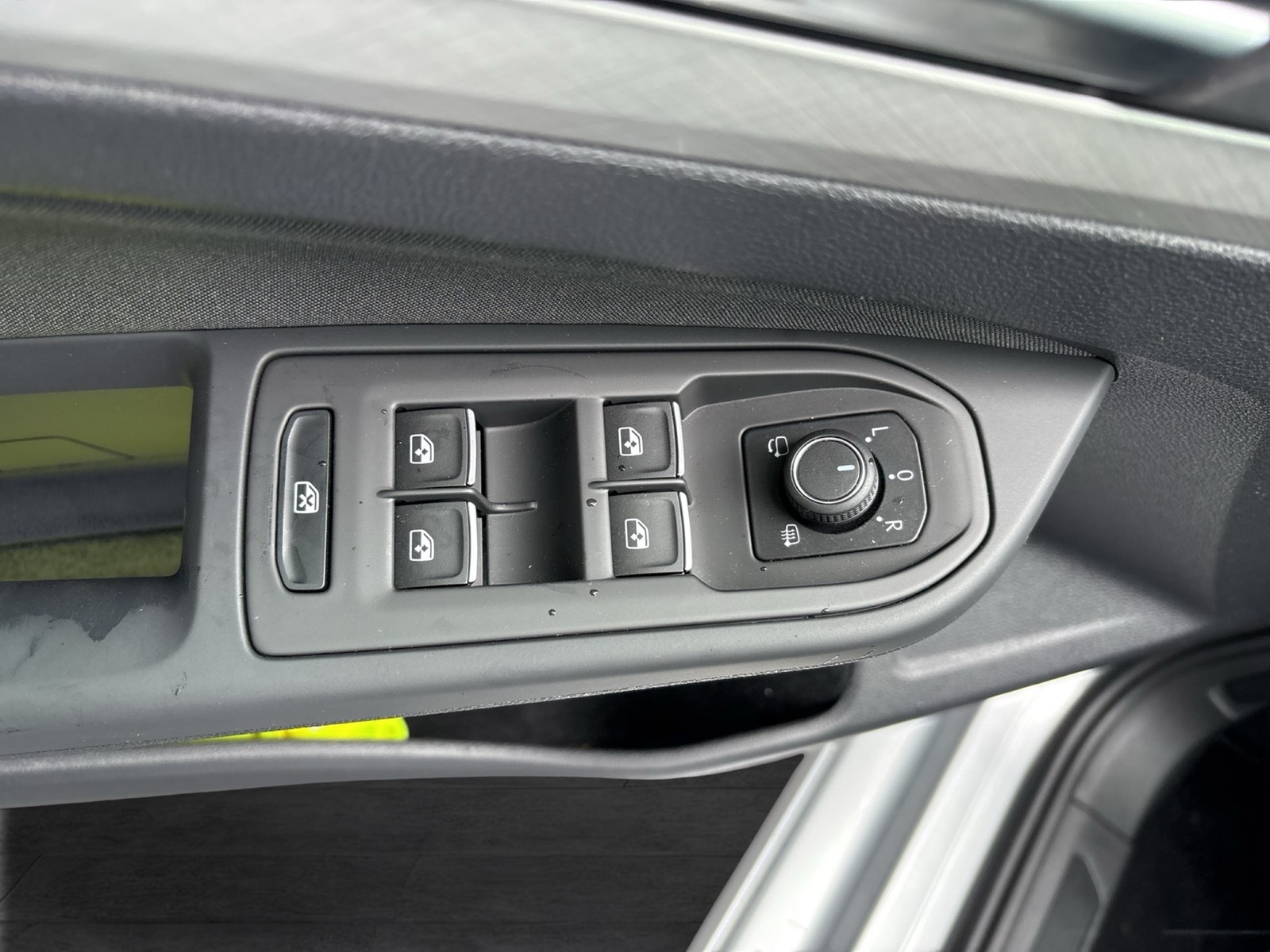 Volkswagen Golf Variant 1.5 eTSI LIFE CAM ACC NAVI ALU
