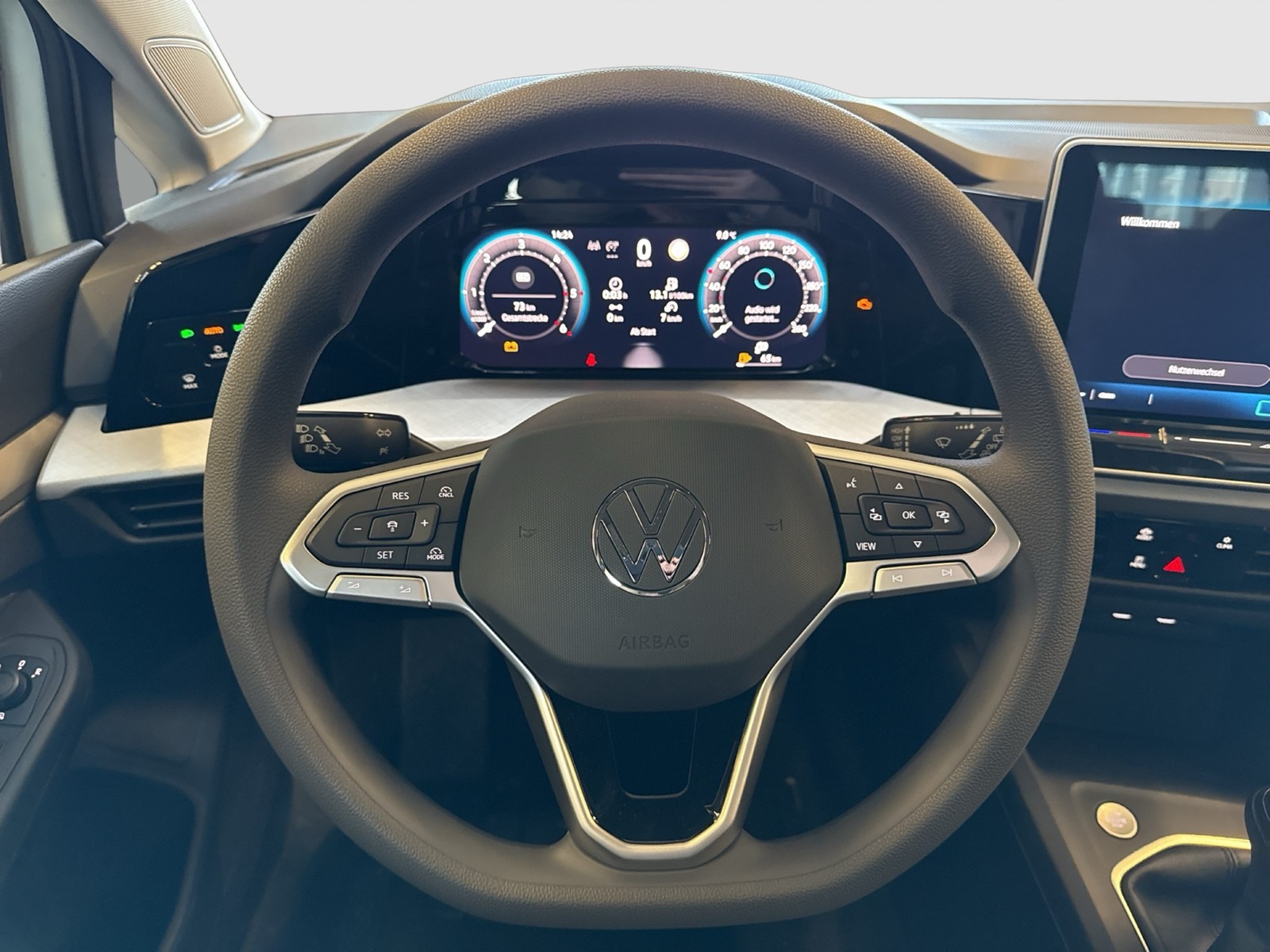 Volkswagen Golf Variant VIII 2.0 FACELIFT CARPLAY ALU LED