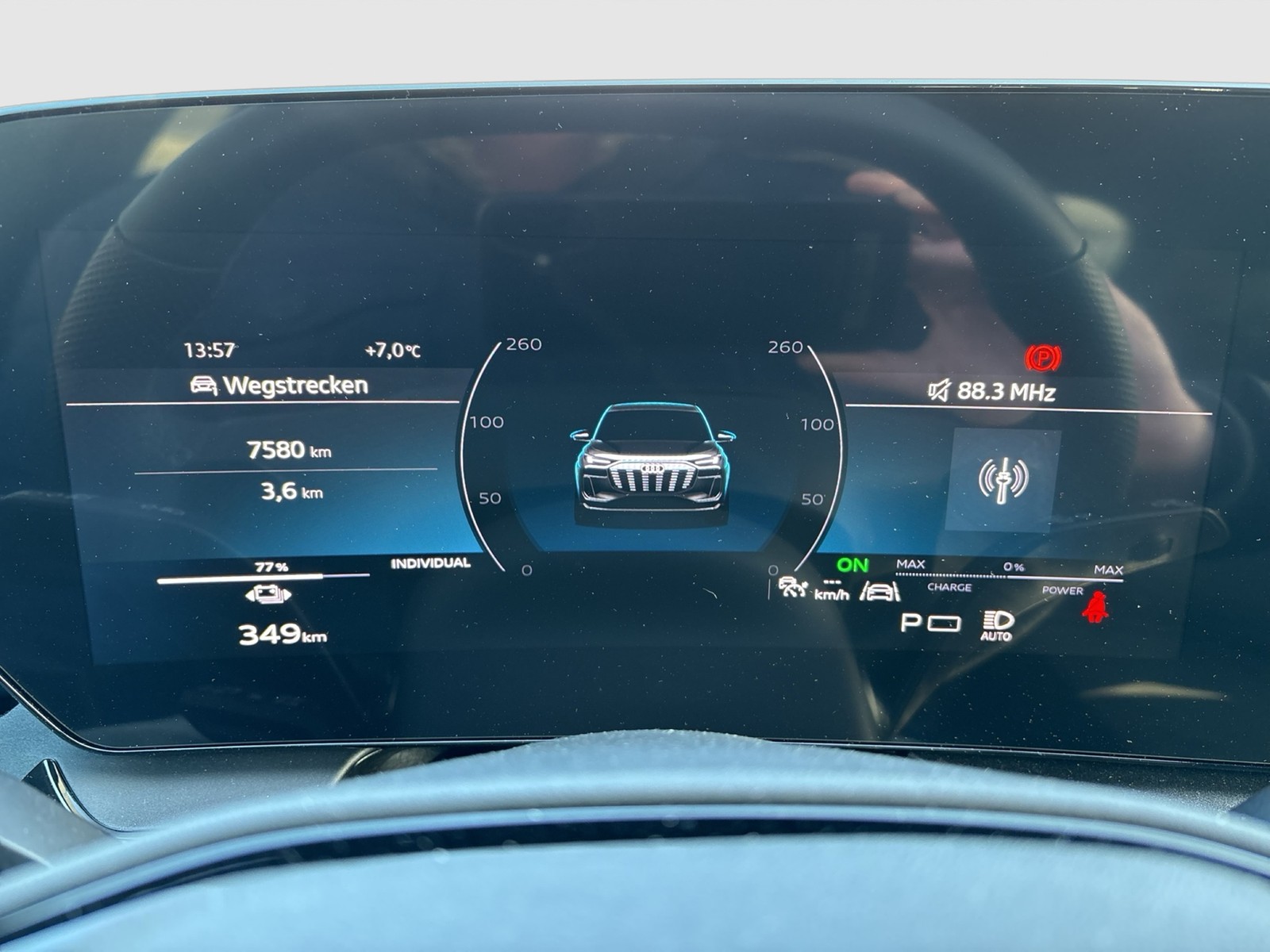 Audi Q6 e-tron quattro S LINE PANO B&O AHK 360CAM ACC