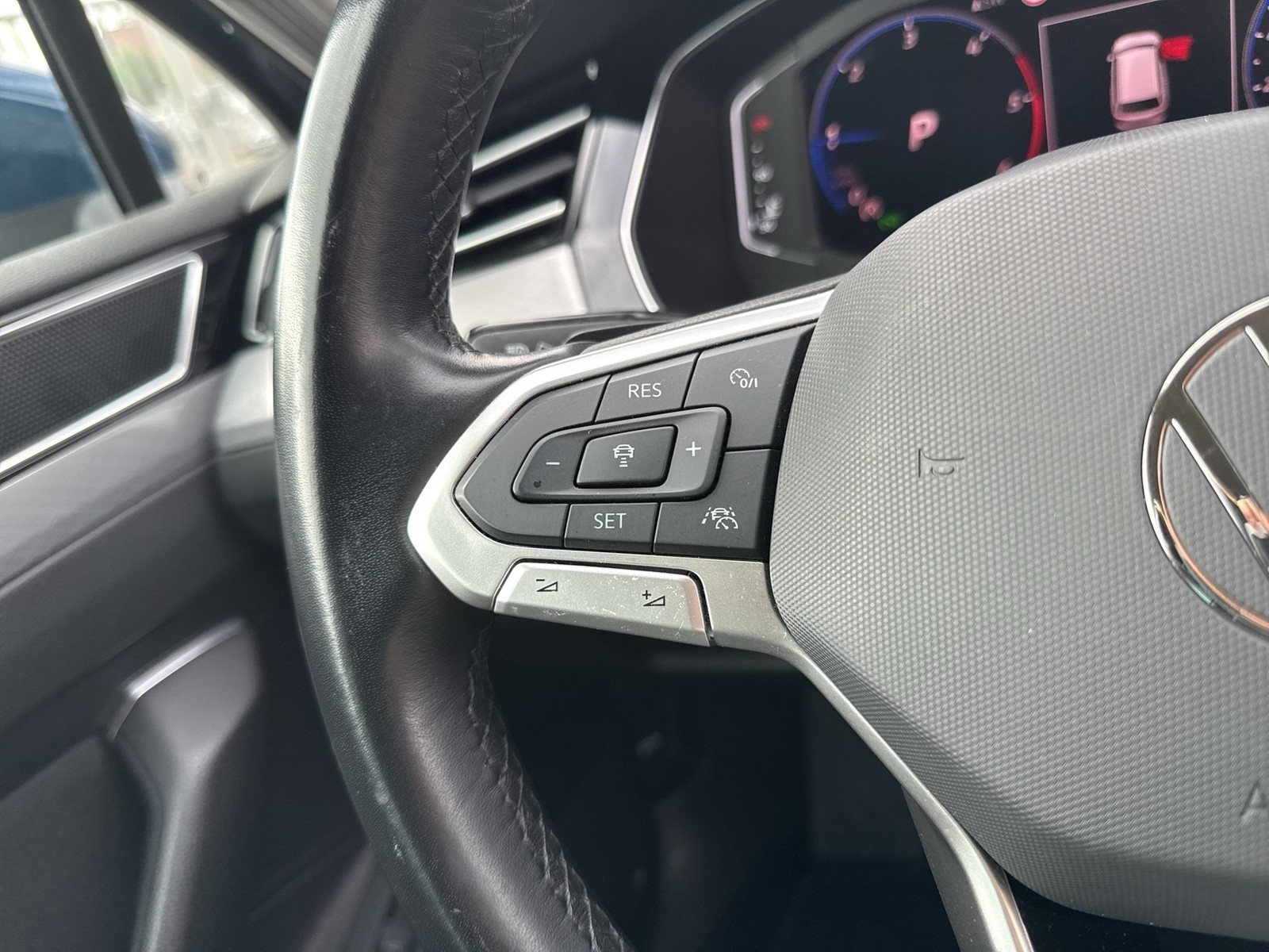 Volkswagen Passat Variant 2.0 BUSINESS CAM ACC HEAD-UP NAVI
