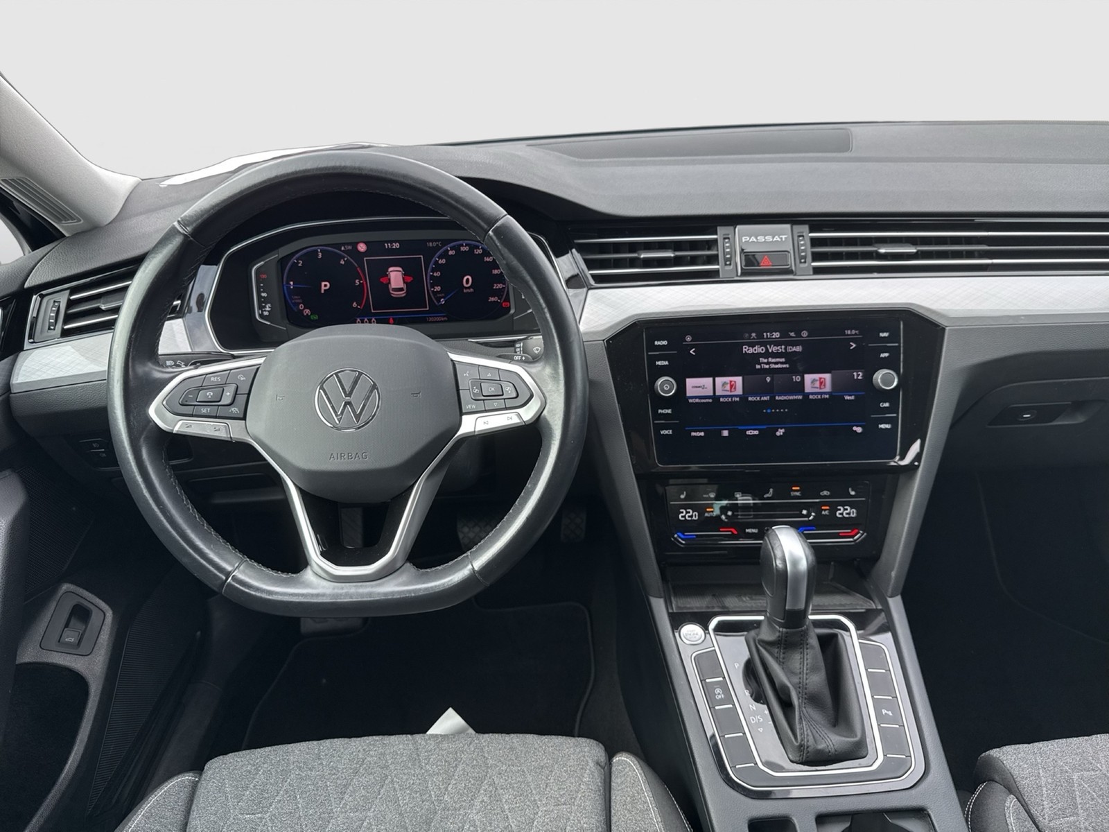 Volkswagen Passat Variant 2.0 BUSINESS CAM ACC HEAD-UP NAVI