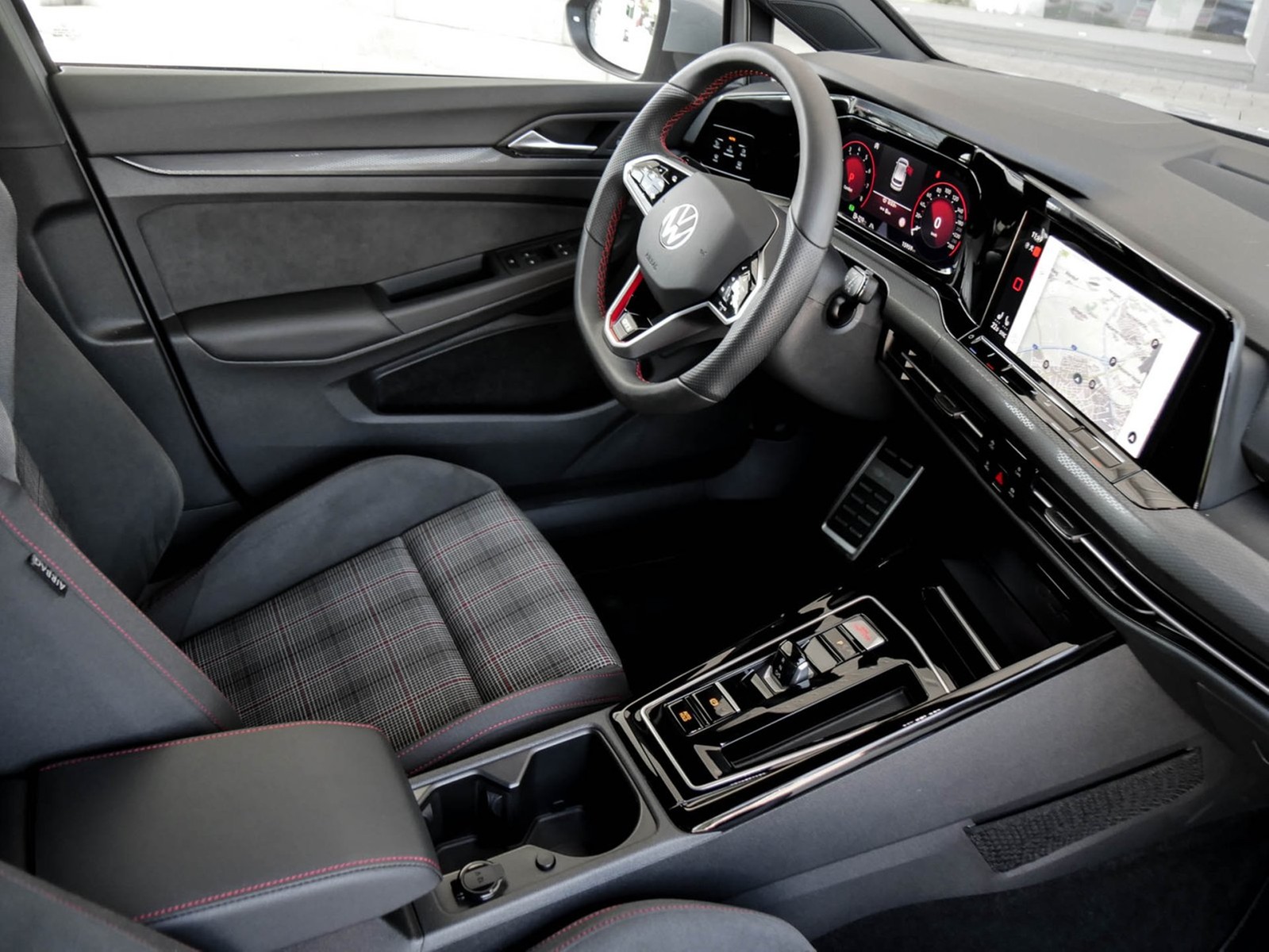 Volkswagen Golf VIII GTI CAM ACC LM19 NAVI CARPLAY