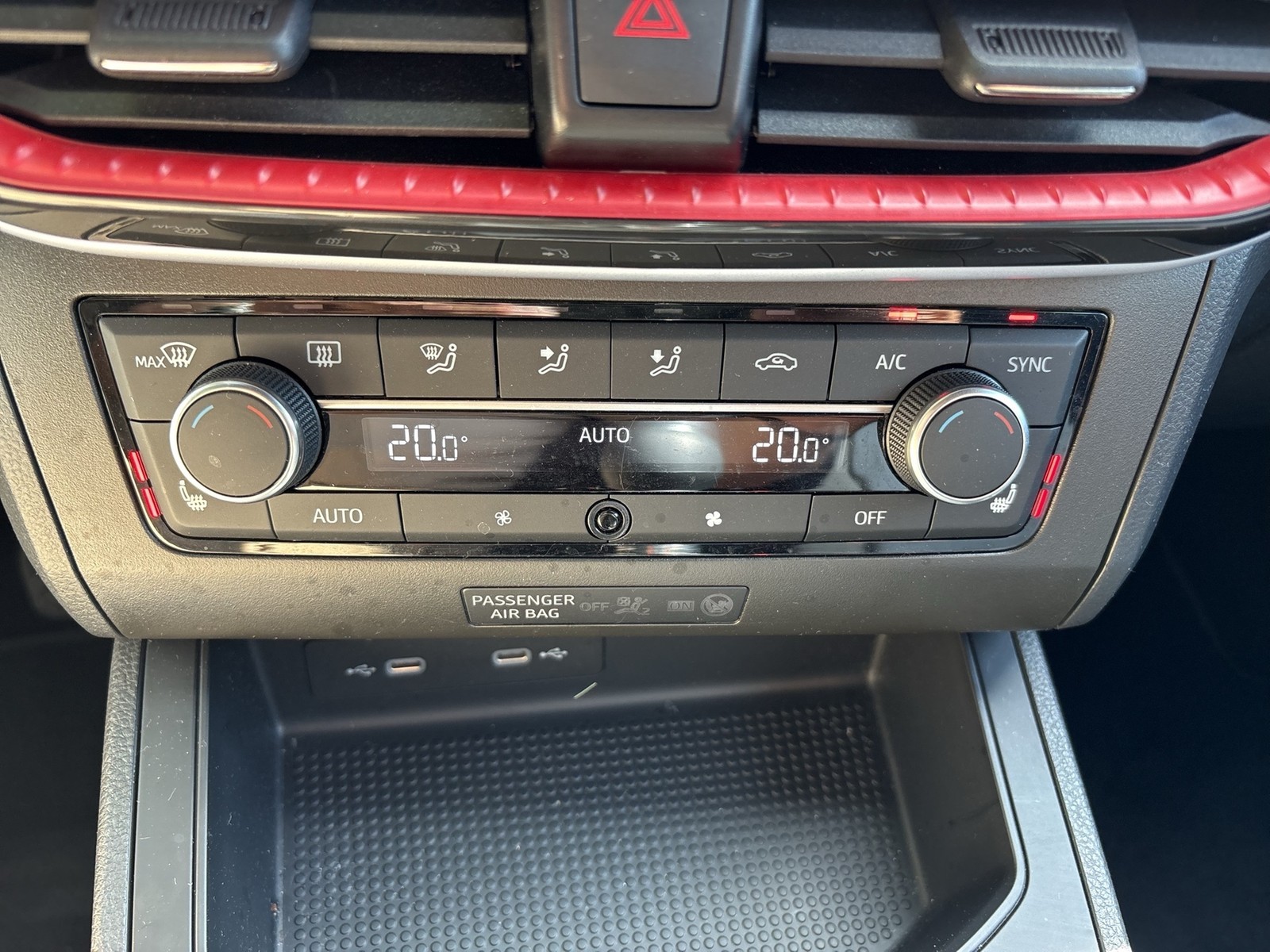 Seat Ibiza 1.0 FR KAMERA NAVI ALU17" SITZHEIZUNG