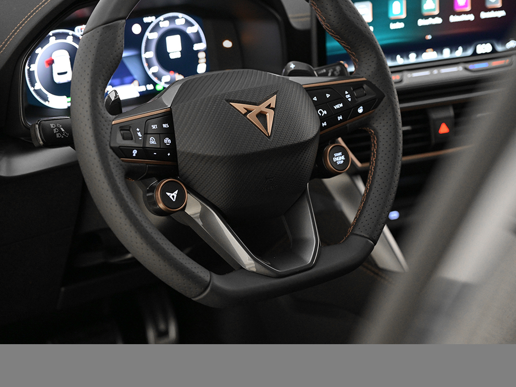 Cupra Leon eHYBRID CAM KEYLESS SENNHEISER NAVI