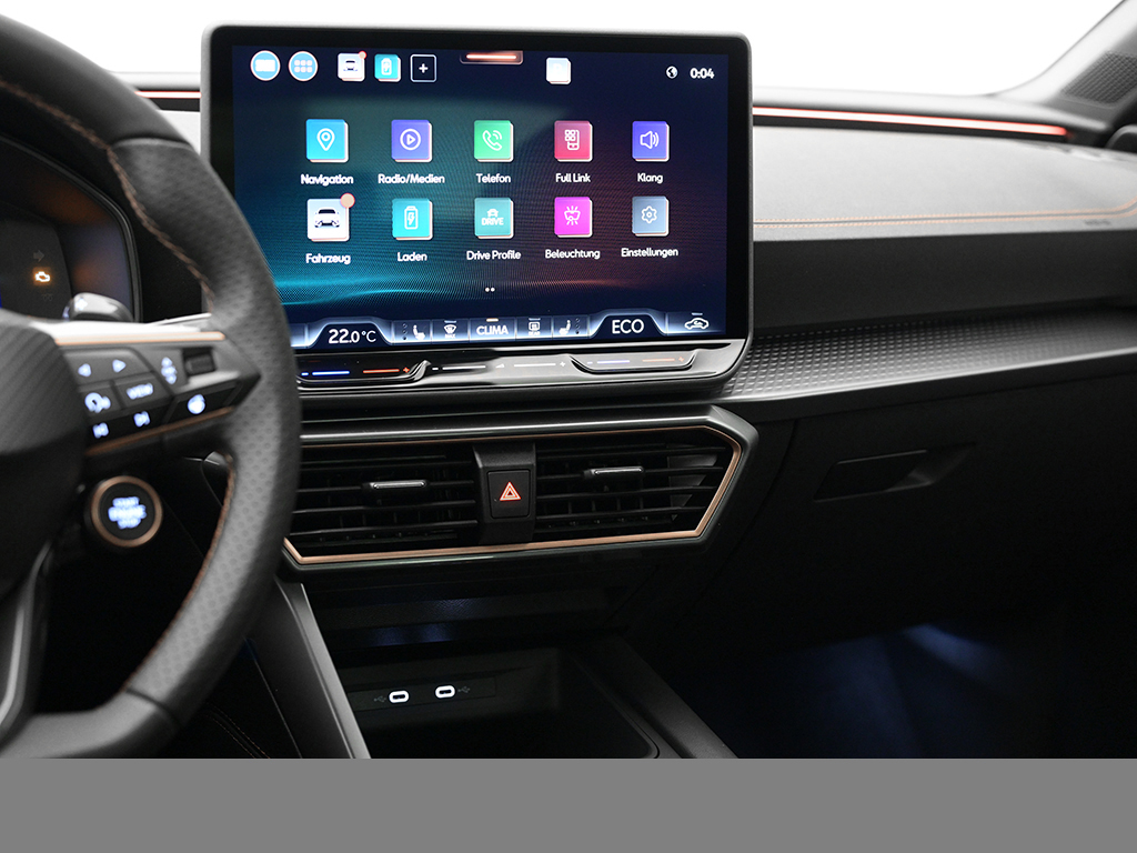 Cupra Leon eHYBRID CAM KEYLESS SENNHEISER NAVI