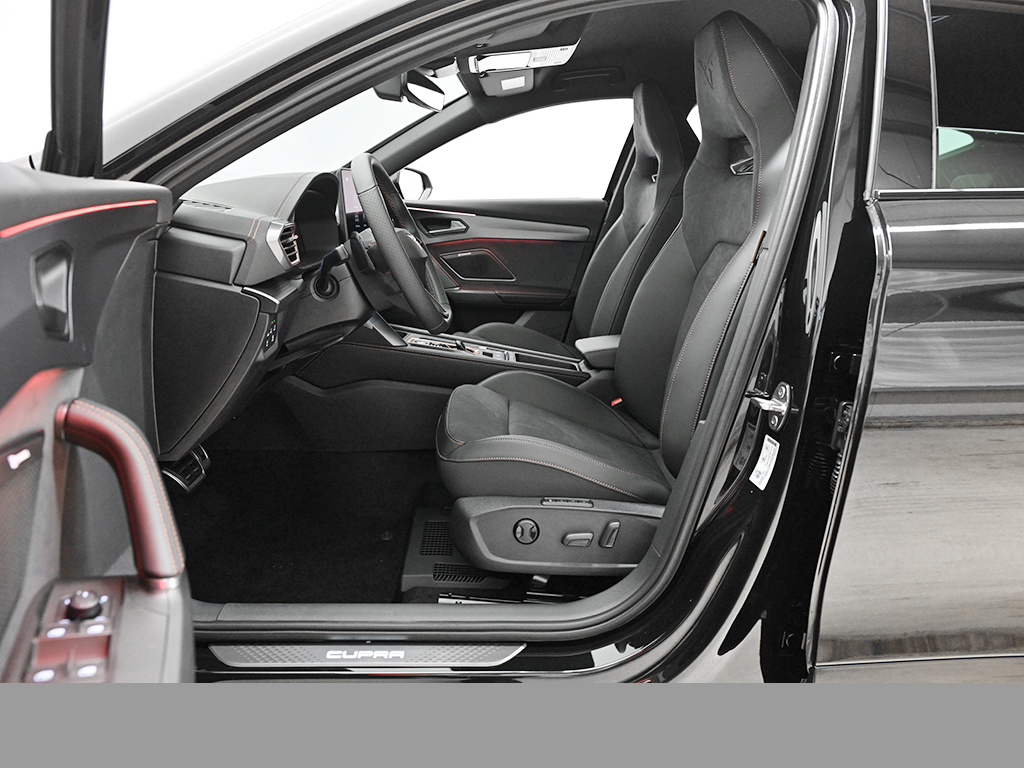 Cupra Formentor HYBRID AHK eKLAPPE CAM SENNHEISER NAVI