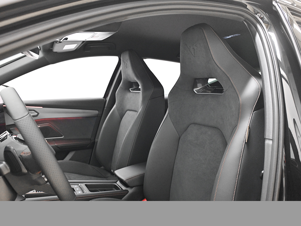 Cupra Formentor HYBRID AHK eKLAPPE CAM SENNHEISER NAVI