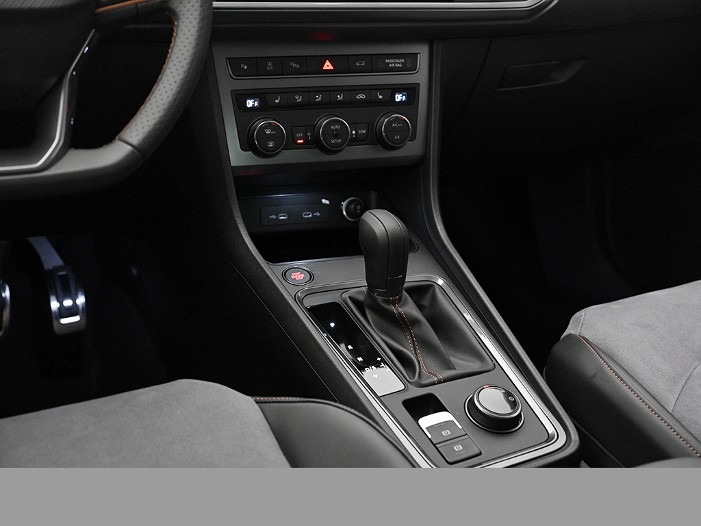 Cupra Ateca 1.5 TRIBE EDITION DSG AHK eKLAPPE 360CAM