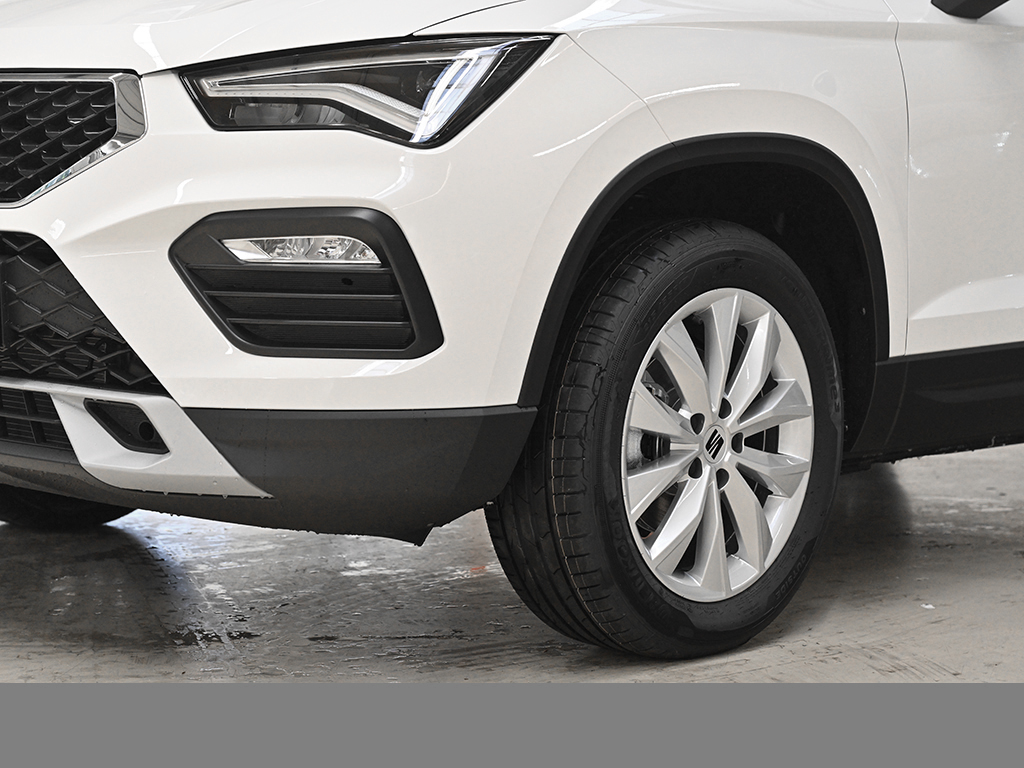 Seat Ateca 1.5 ROAD EDITION DSG AHK CAM eKLAPPE NAVI