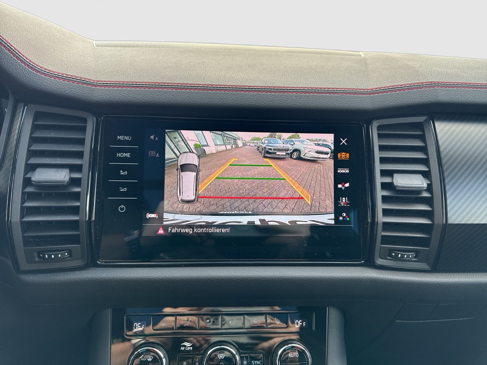 Skoda Kodiaq 2.0 RS 4X4 PANO STANDHZ AHK KAMERA ALU20
