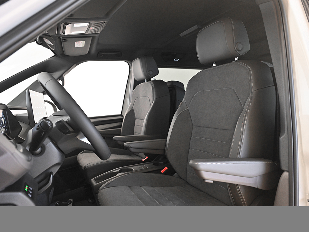 Volkswagen T7 Multivan 2.0 TSI GENERATION DSG LÜ AHK 360CAM