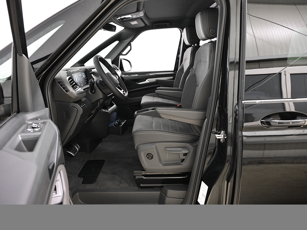 Volkswagen T7 Multivan 2.0 TSI GENERATION DSG KÜ AHK 360CAM