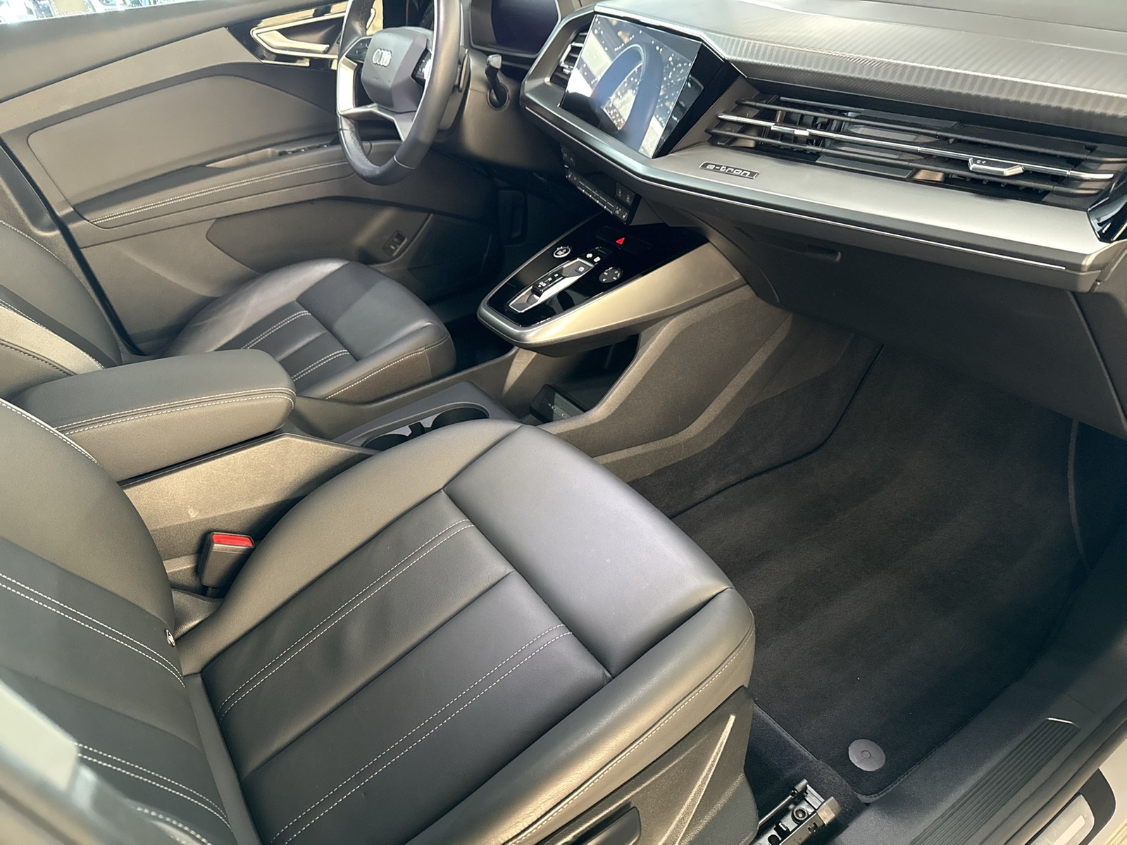 Audi Q4 e-tron 40 S LINE WÄRMEPUMPE CAM ALU20 eKLAPPE