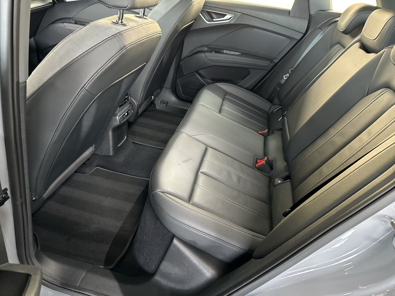 Audi Q4 e-tron 40 S LINE WÄRMEPUMPE CAM ALU20 eKLAPPE