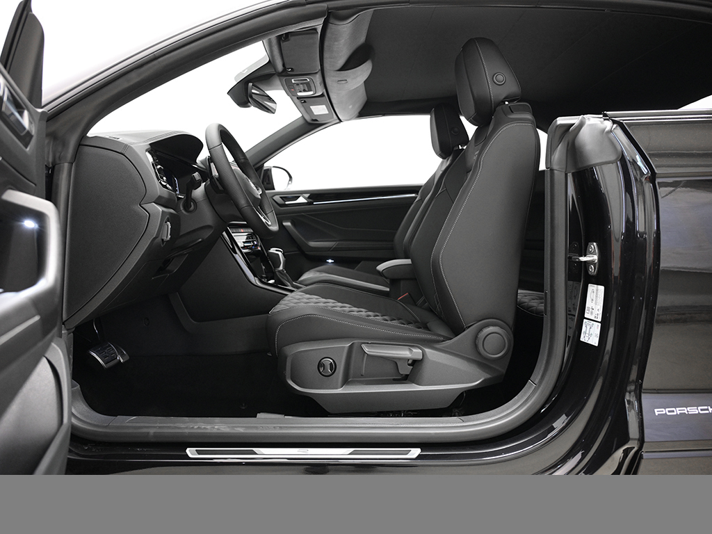Volkswagen T-Roc Cabriolet 1.5 R-LINE BLACKSTYLE LEDER LM19