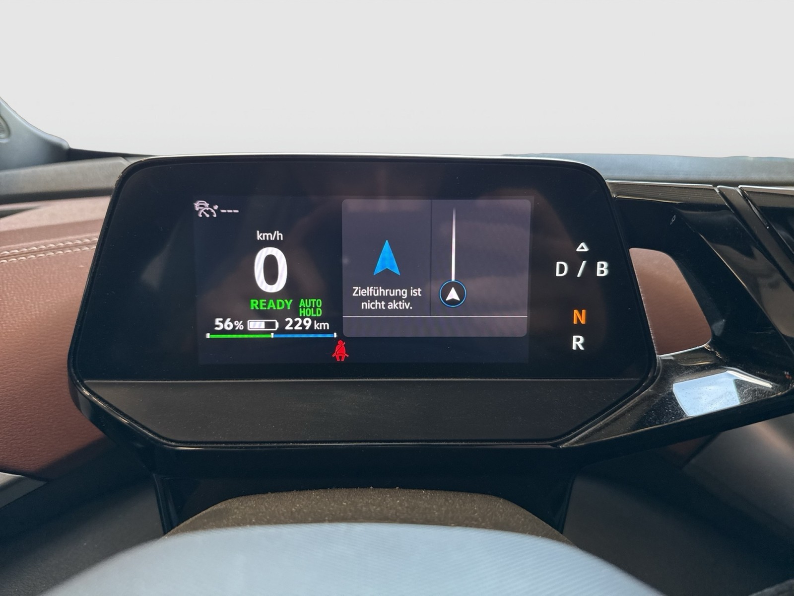 Volkswagen ID.5 PRO WÄRMEPUMPE AHK CAM ACC LM19 NAVI SITZHZ