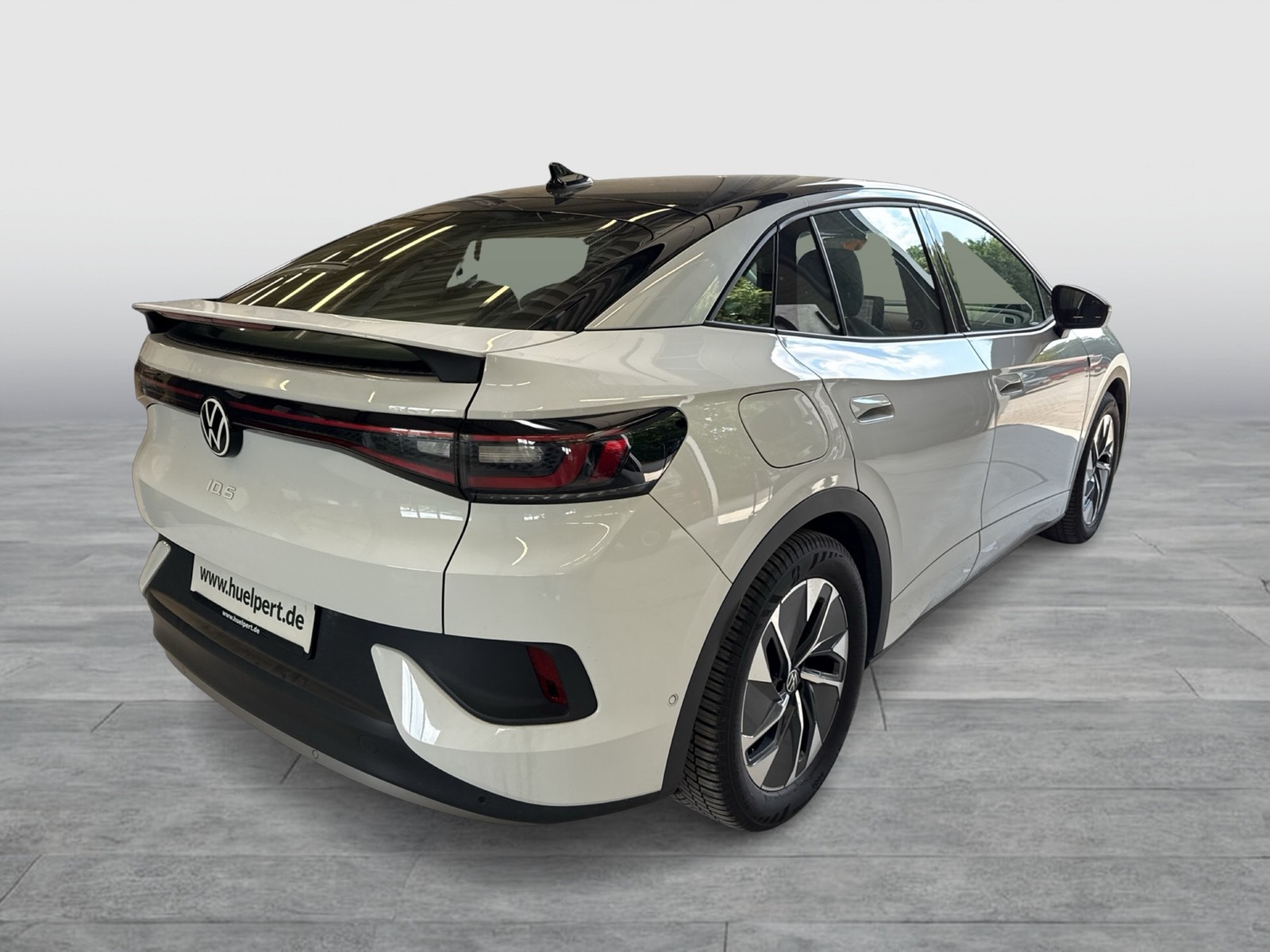 Volkswagen ID.5 PRO WÄRMEPUMPE AHK CAM ACC LM19 NAVI SITZHZ
