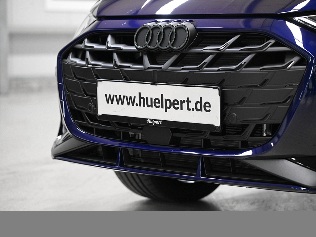 Audi A3 Sportback S line TFSIe S tronic PANO LM18