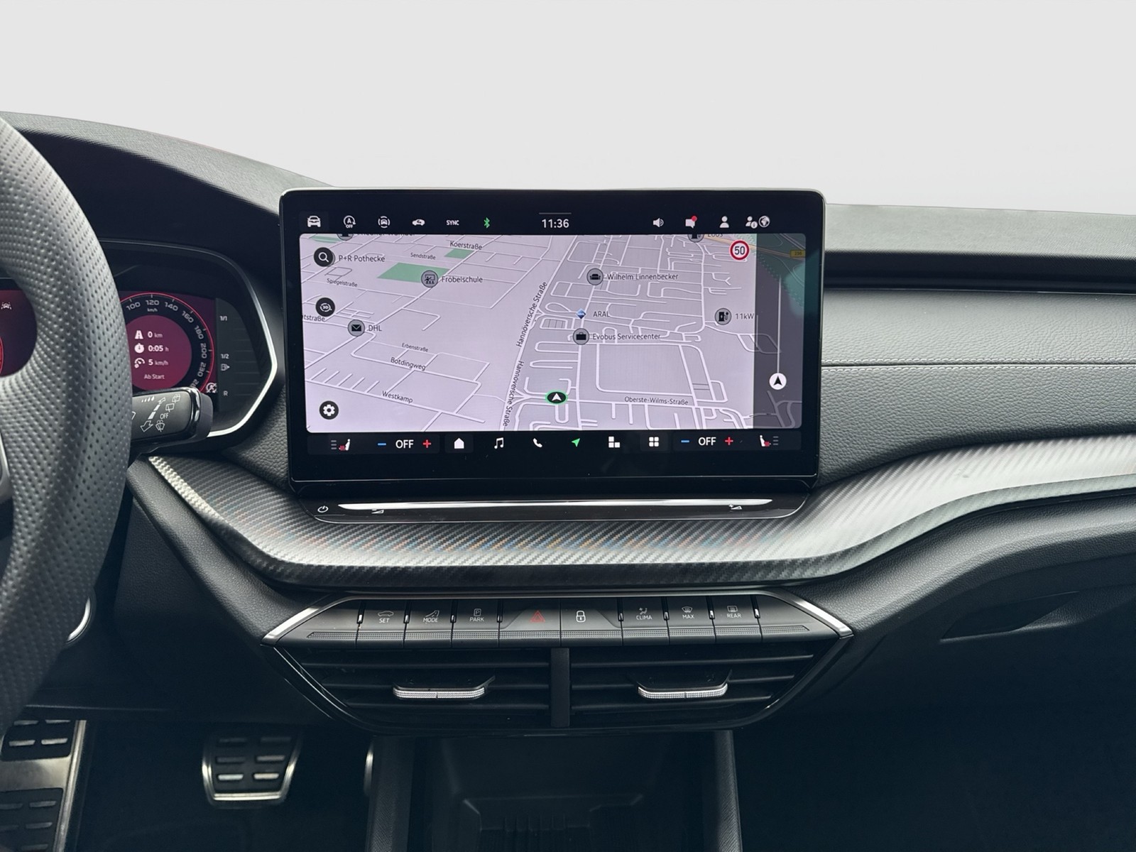 Skoda Octavia Combi 2.0 SPORTLINE 360°CAM LM18 MATRIX