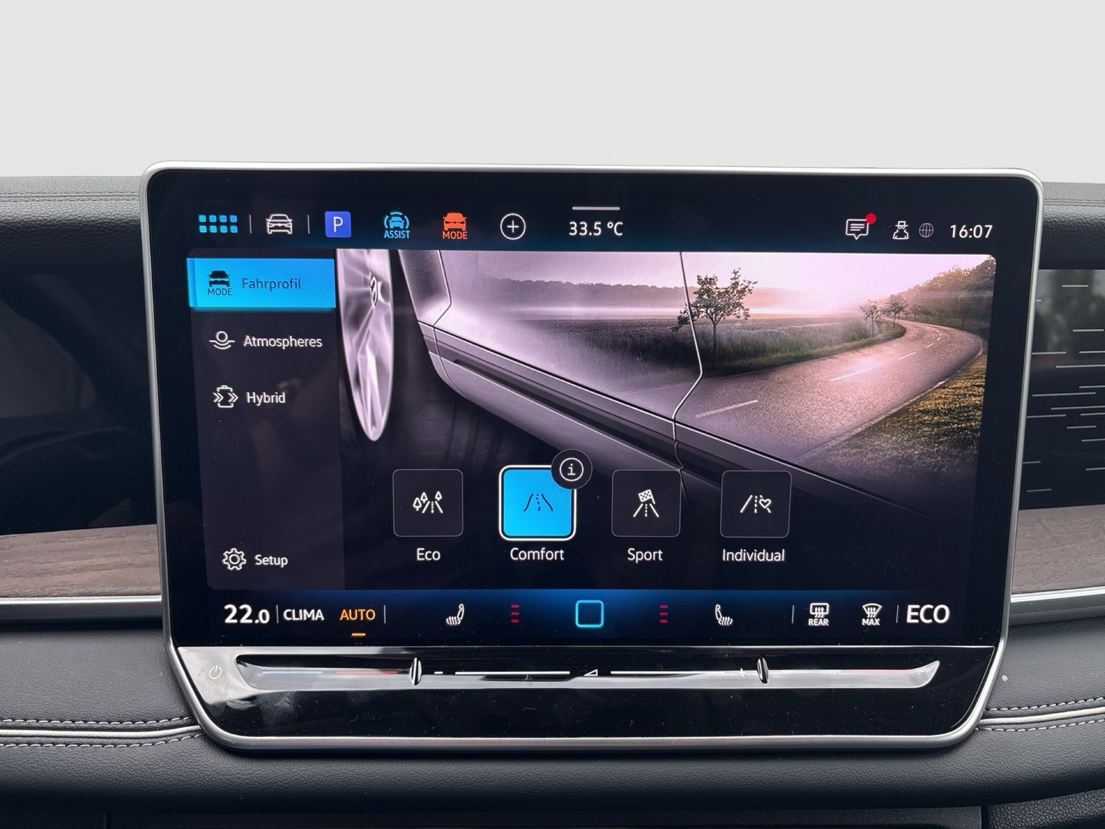 Volkswagen Tayron 1.5 HYBRID ELEGANCE 360°CAM ACC LM18 NAVI